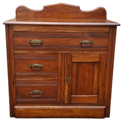 Early American Style Side Chest of Drawer  / Washstand on Wheels, Circa 1910s