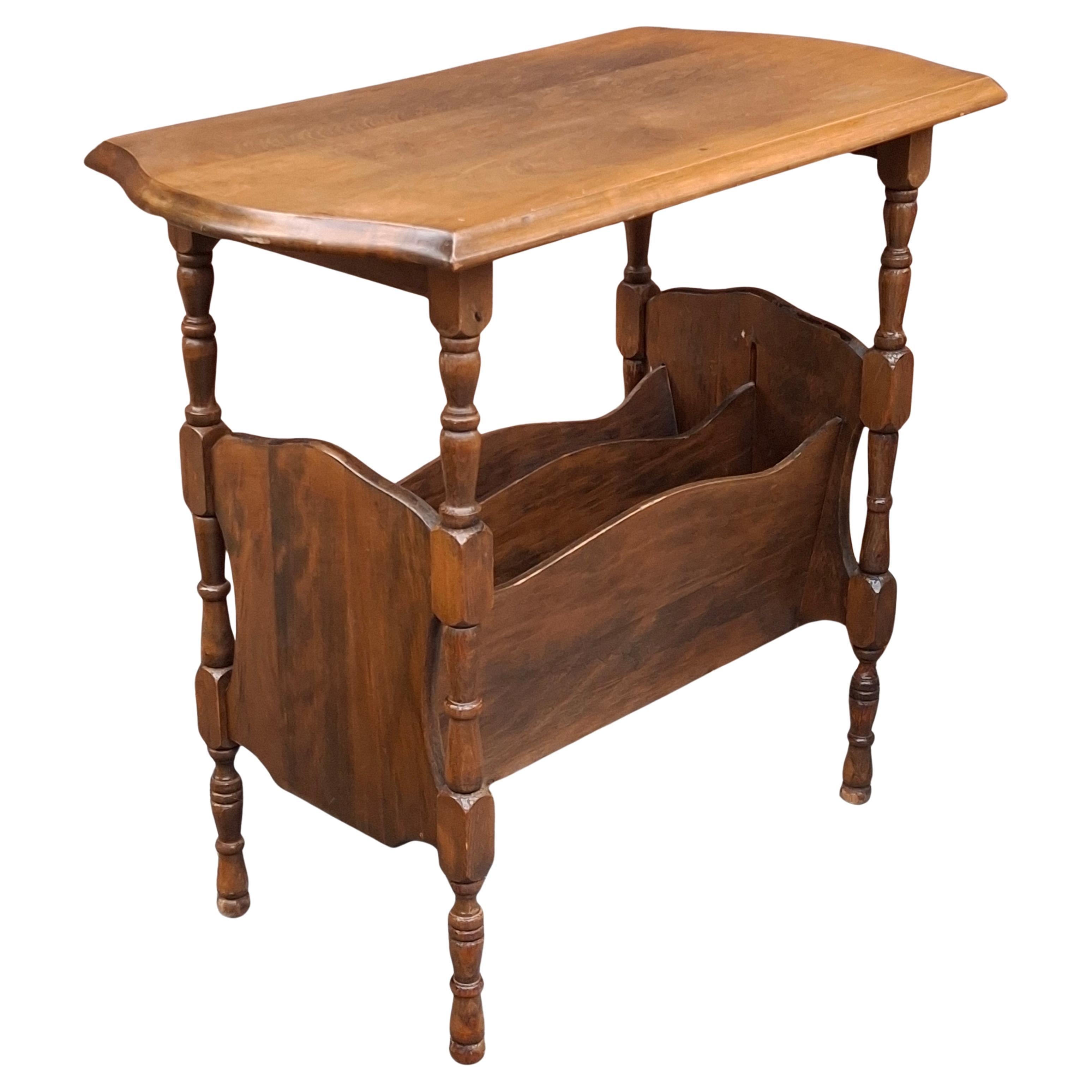 What size should a side table be?