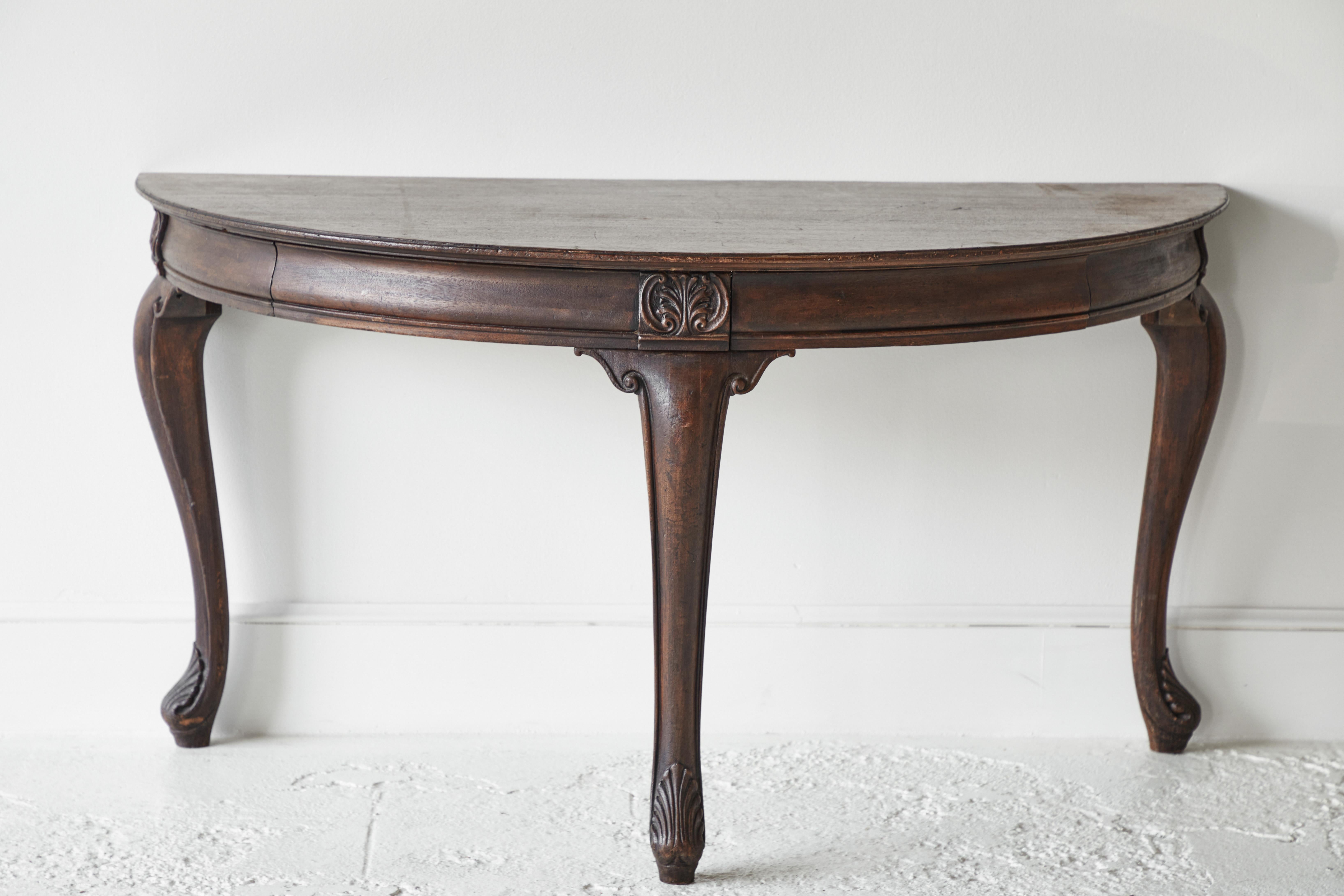 Early American Three Demilune Table In Good Condition In Los Angeles, CA