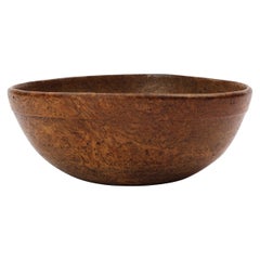 Cuenco americano antiguo de madera torneada de EE.UU.