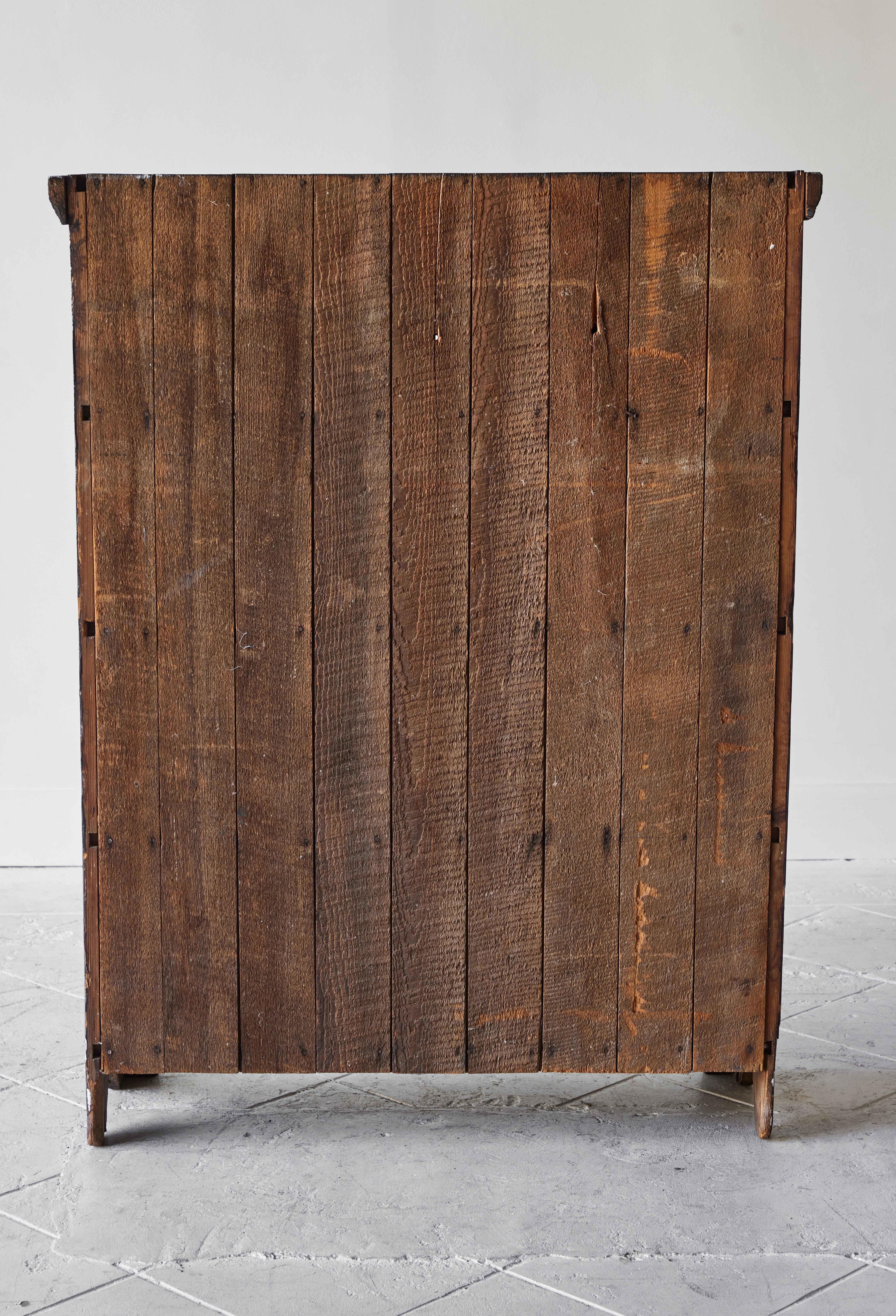 Early American Two-Door Cabinet 3