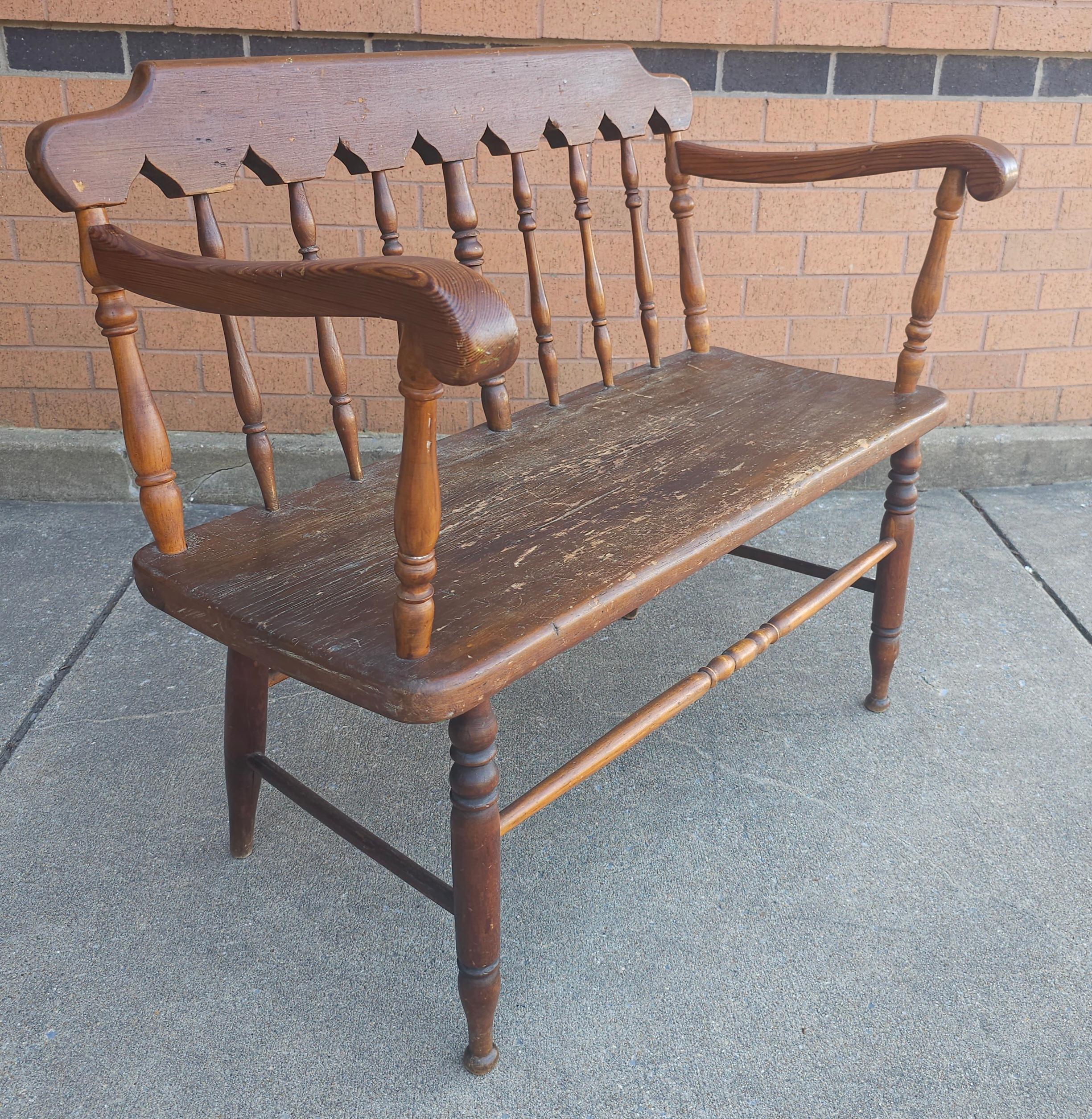 20th Century Early American Two Seater Setteee Bench For Sale