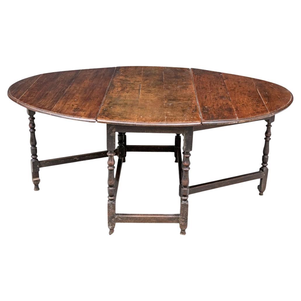 Early And Authentic Antique Oak Gate Leg Table For Sale