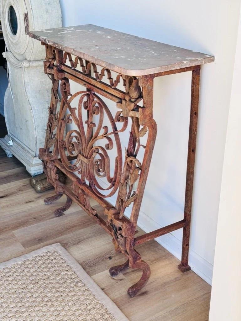 Early and finely wrought French Iron console, 19th C For Sale 1