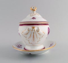 Early and rare Bing & Grøndahl lidded tureen in hand-painted porcelain.