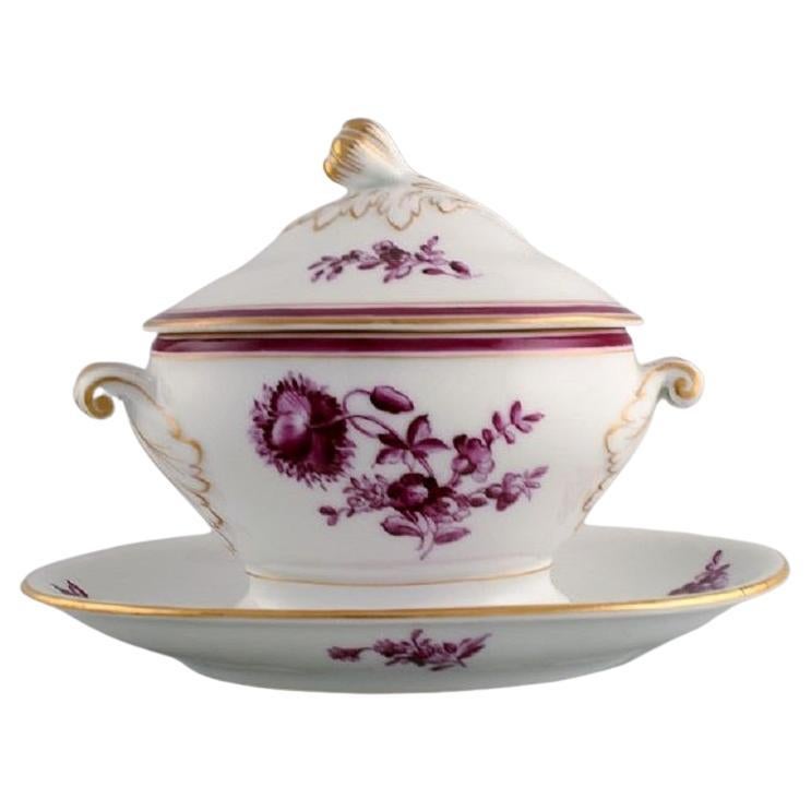 Early and rare Bing & Grøndahl lidded tureen in hand-painted porcelain.