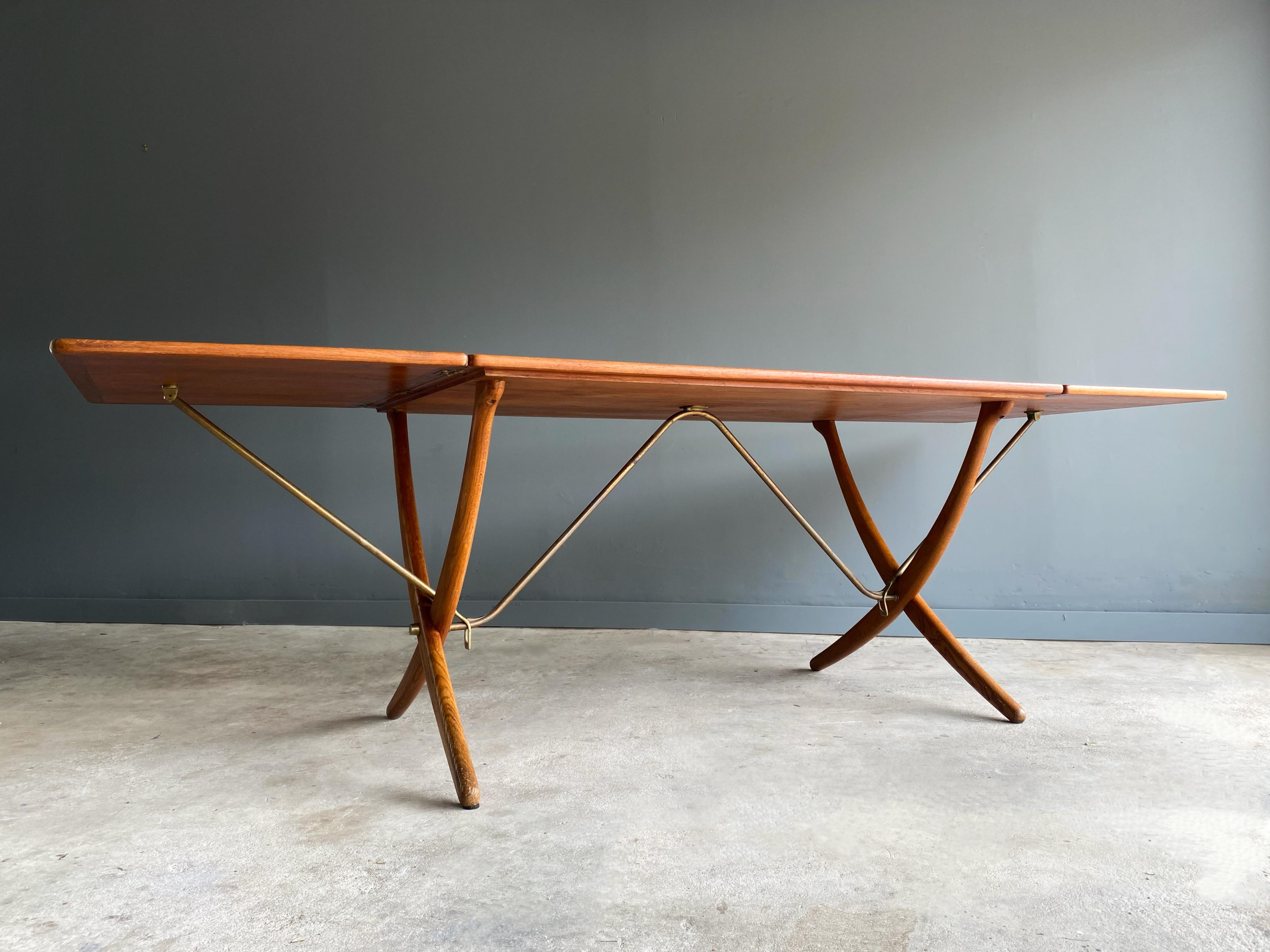 Early and Uncommon Variation Hans J. Wegner AT-304 Dining Table 8