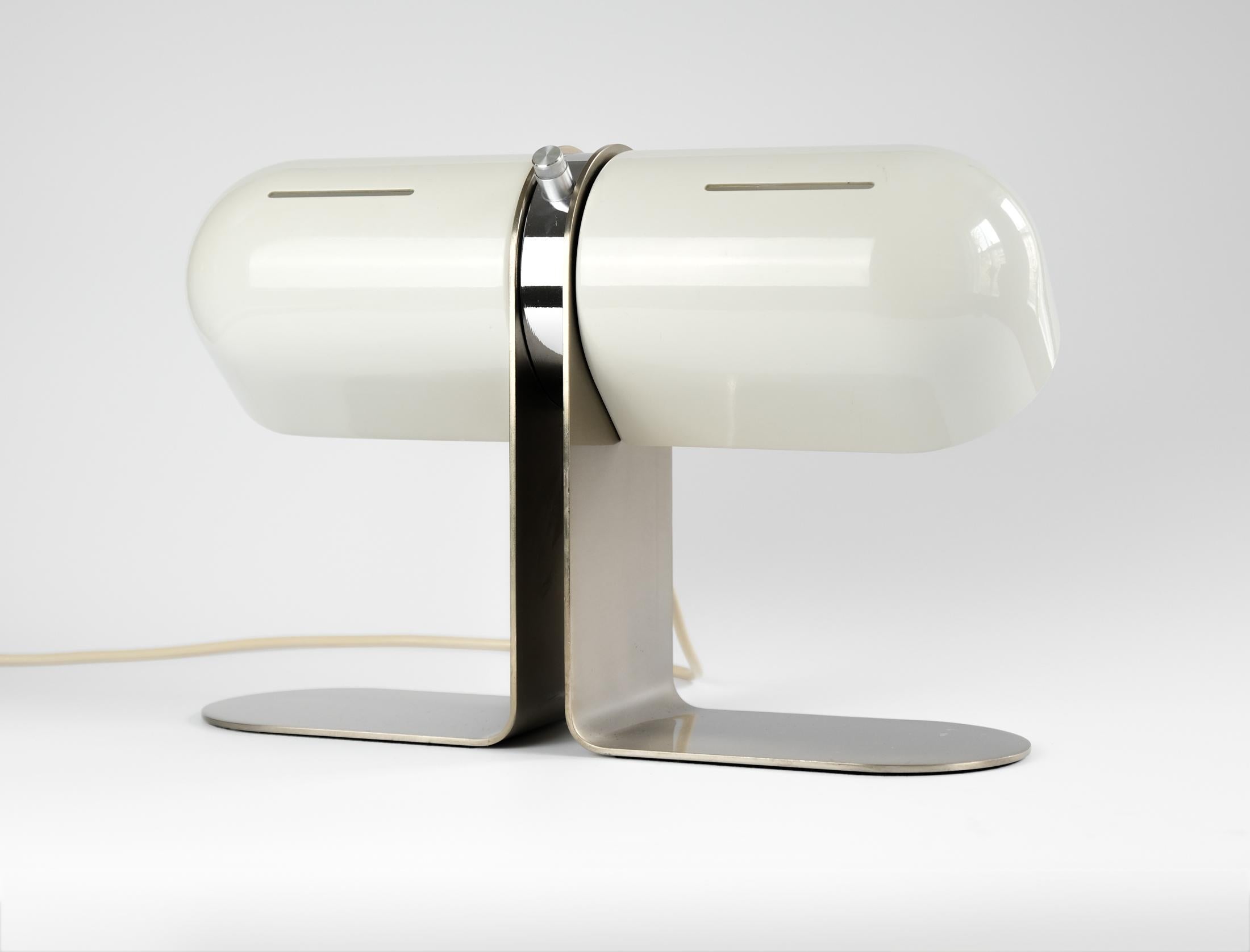 Mid-Century Modern Lampe de table du milieu du siècle d'André Ricard pour Metalarte, Spain 1973 en vente