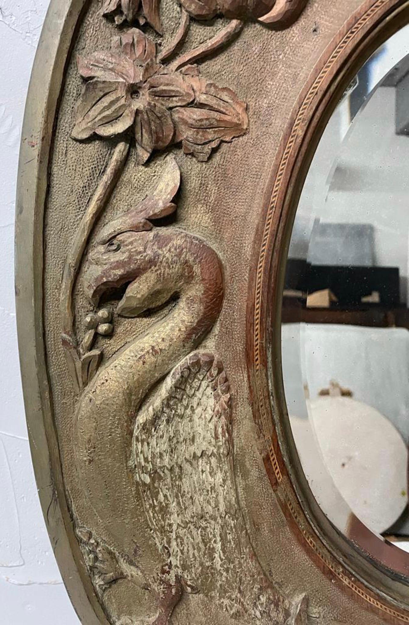 Früher antiker französischer geschnitzter ovaler Spiegel (Handgeschnitzt) im Angebot