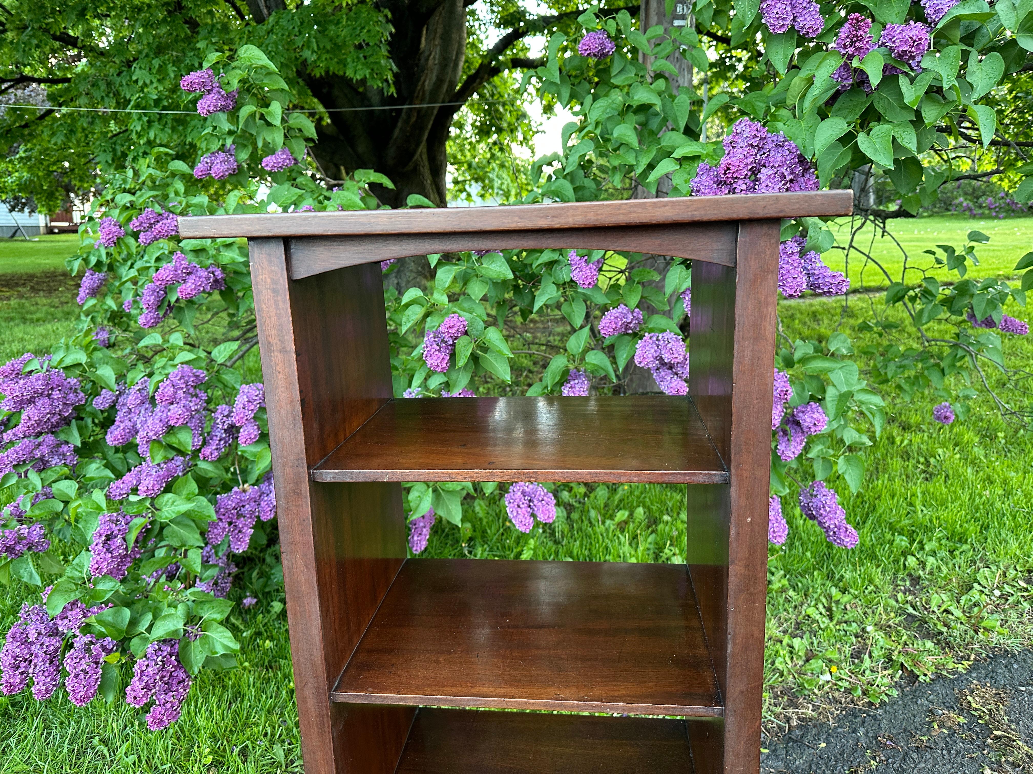 Mogano Antico portariviste Gustav Stickley 1904 circa - W2903       DEVE  VENDERE in vendita