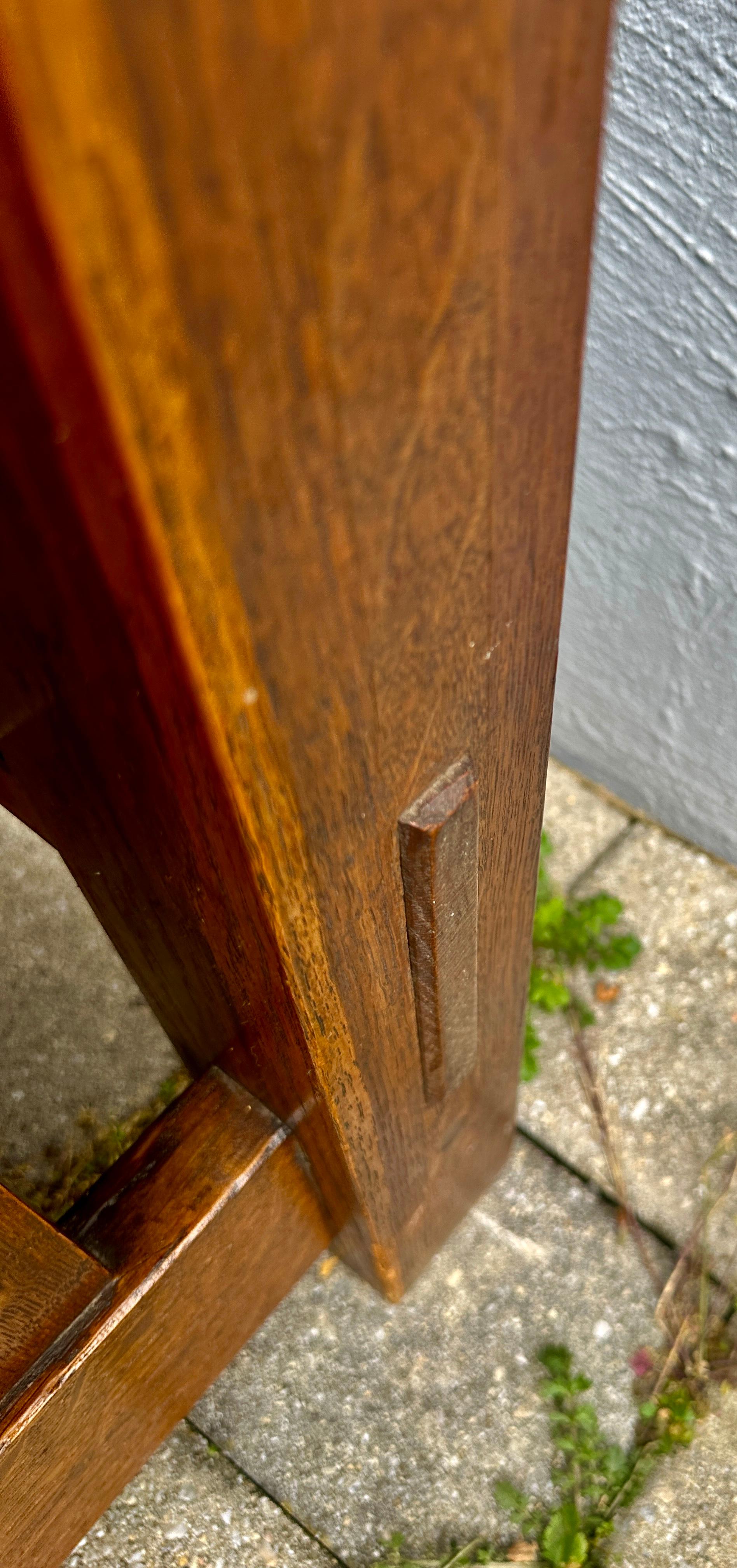 Frühe ANTIQUE GUSTAV STICKLEY    Modell 208 Settle - W7805 im Angebot 2