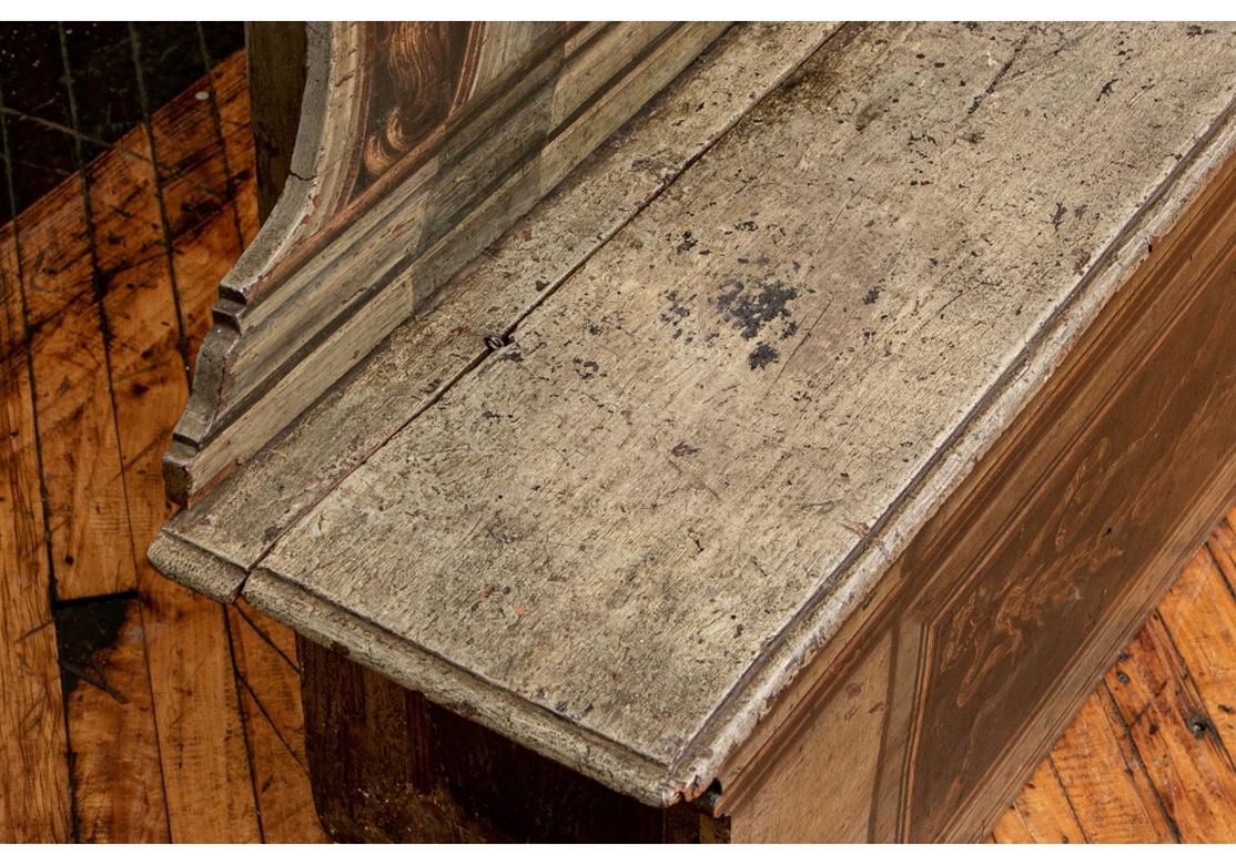 Early Antique Italian Cassapanca Painted Bench 4