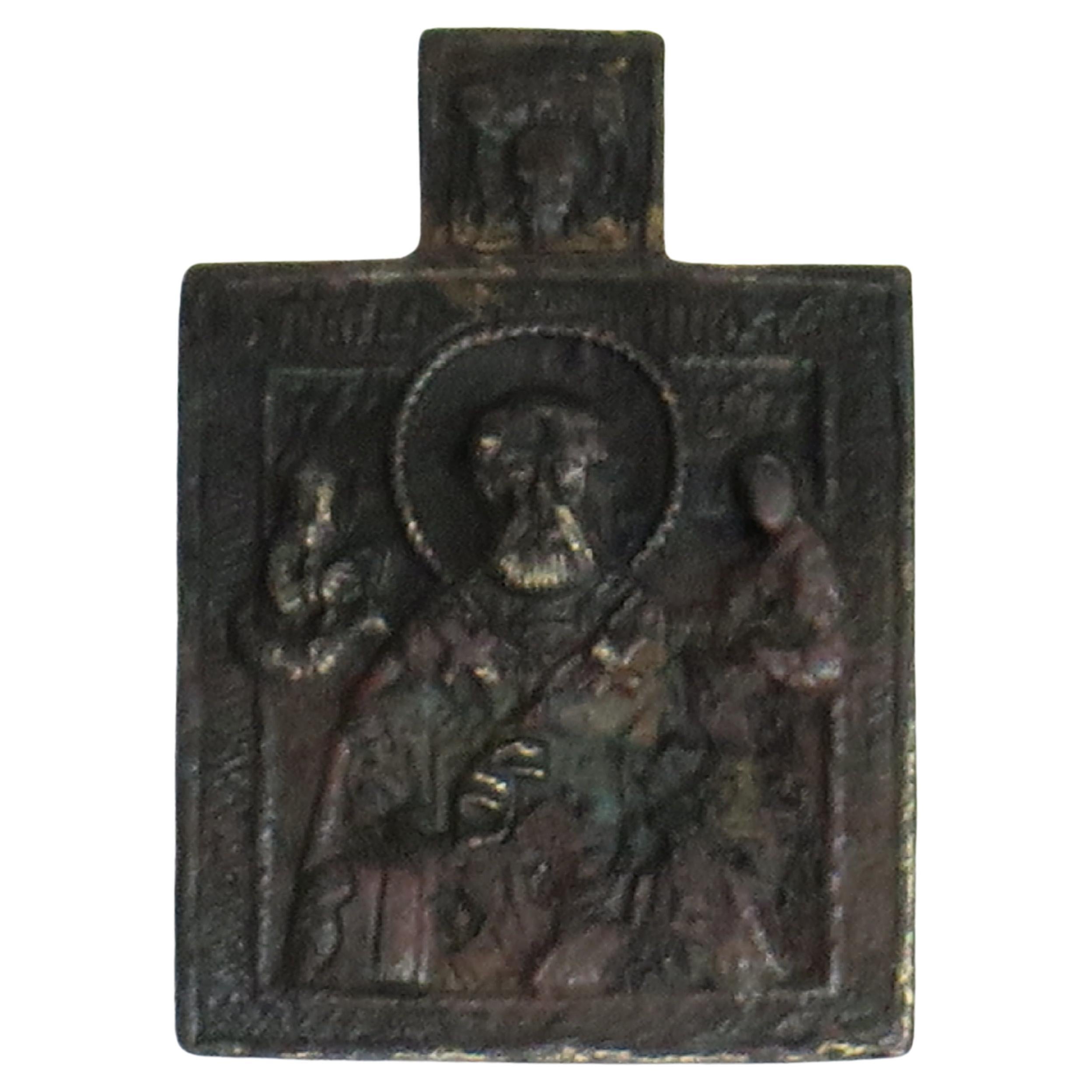 Frühe antike russische Reiseikone aus Bronze, 18. Jahrhundert oder früher im Angebot