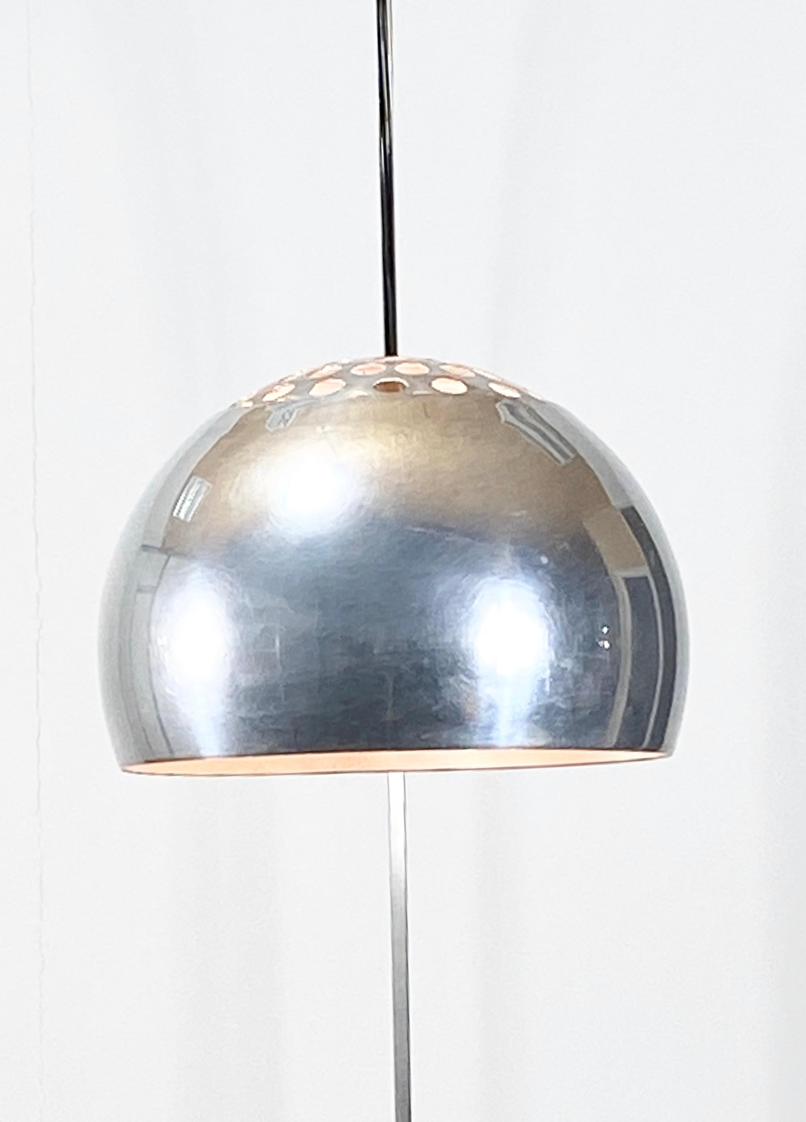 Italian Early Arco lamp designed by Pier Giacomo & Achille Castiglioni for Flos, 1962 For Sale