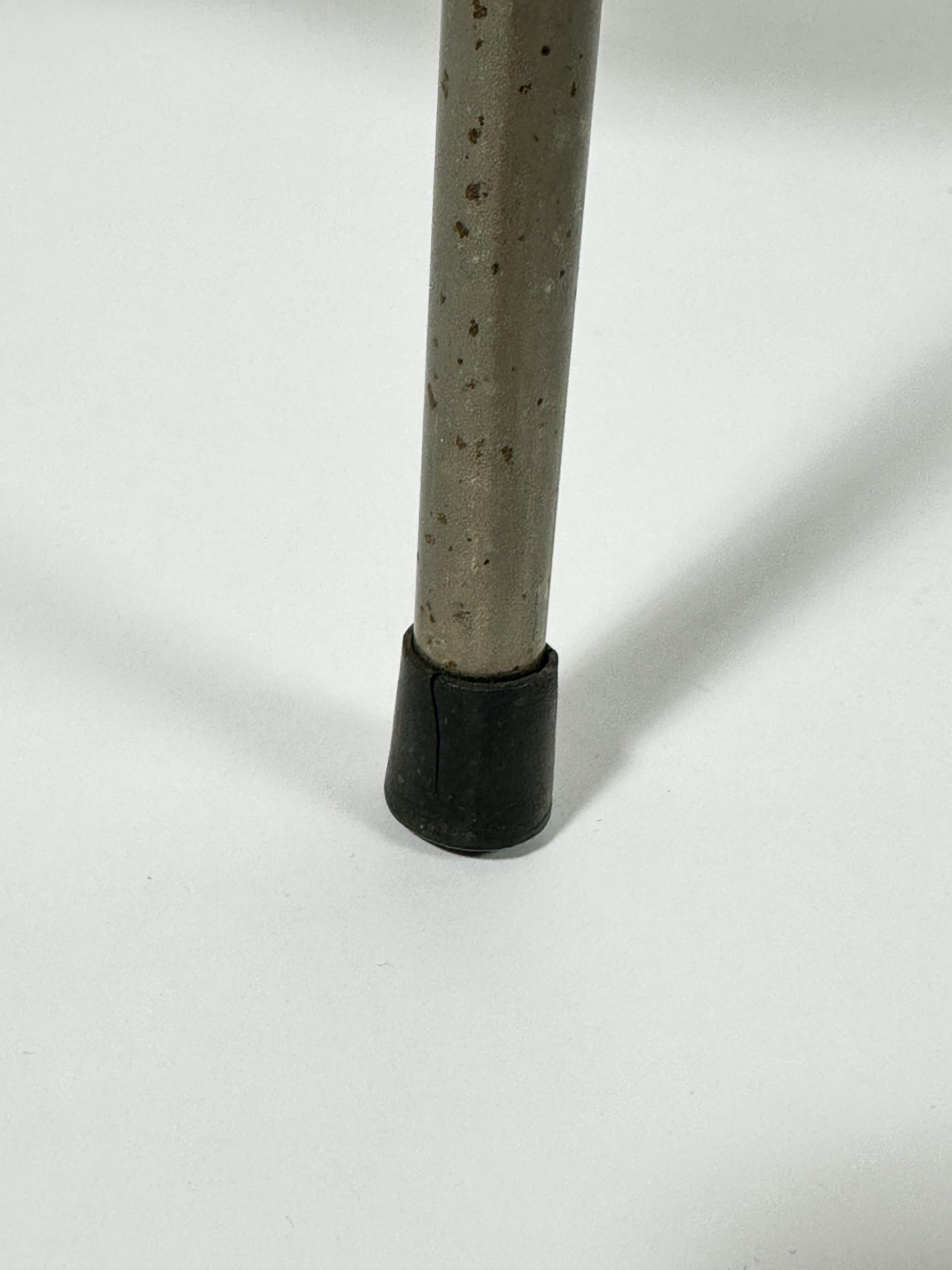 Sgabello Dot Arne Jacobsen in teak Fritz Hansen Danimarca danese 1950s in vendita 6