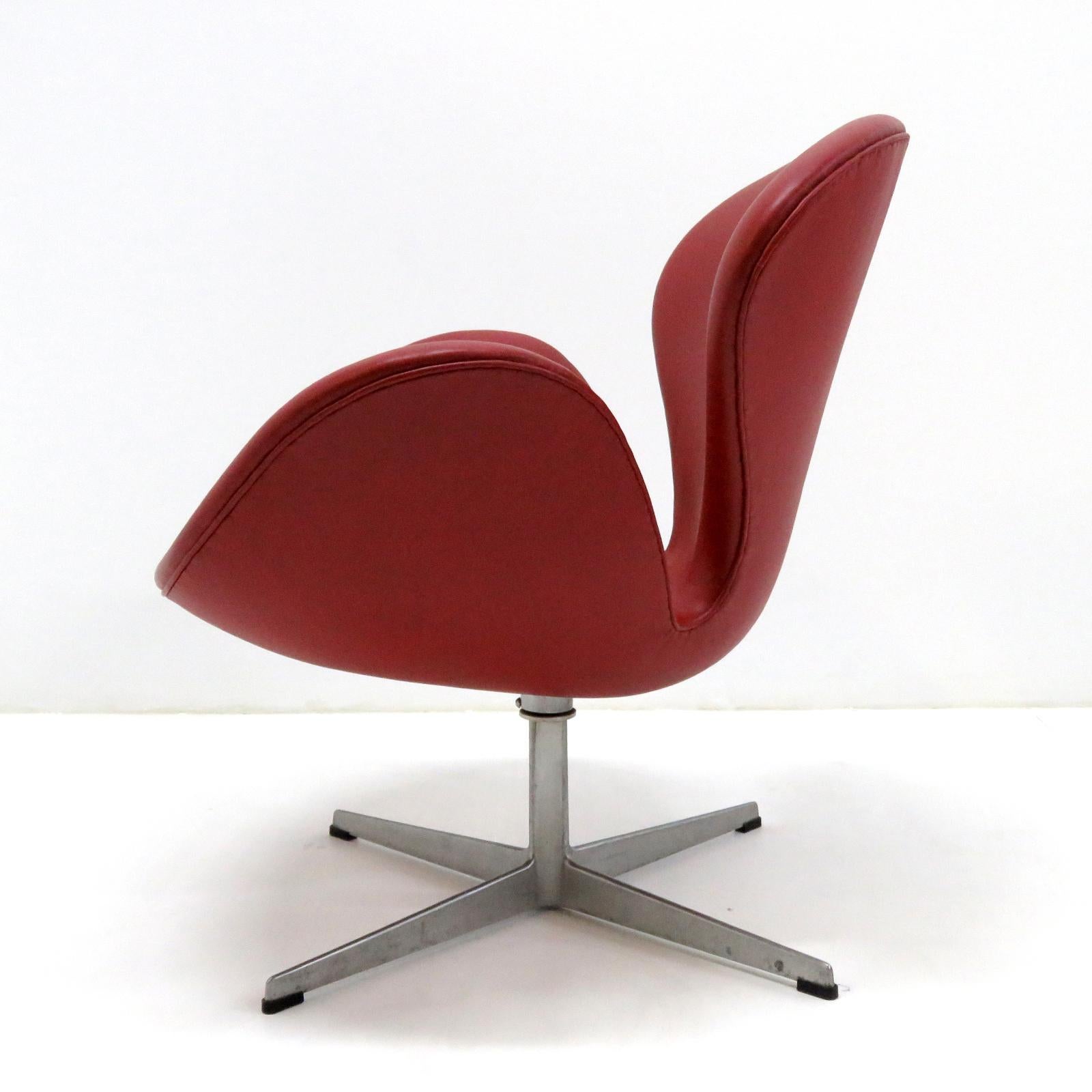 original swan chair for sale