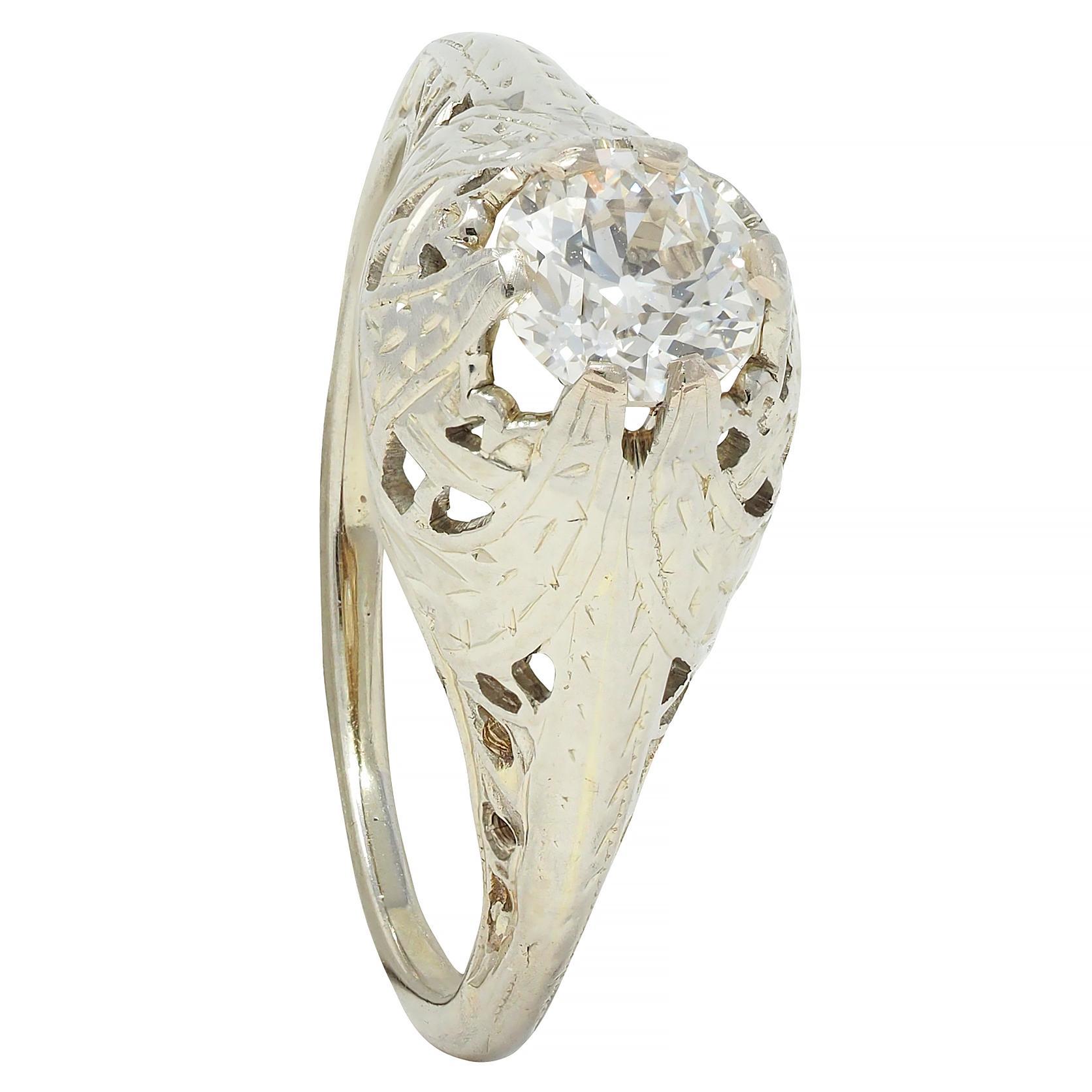 Bague de fiançailles Foliate ancienne Art déco en or blanc 18 carats avec diamants 0,52 carat poids total en vente 6