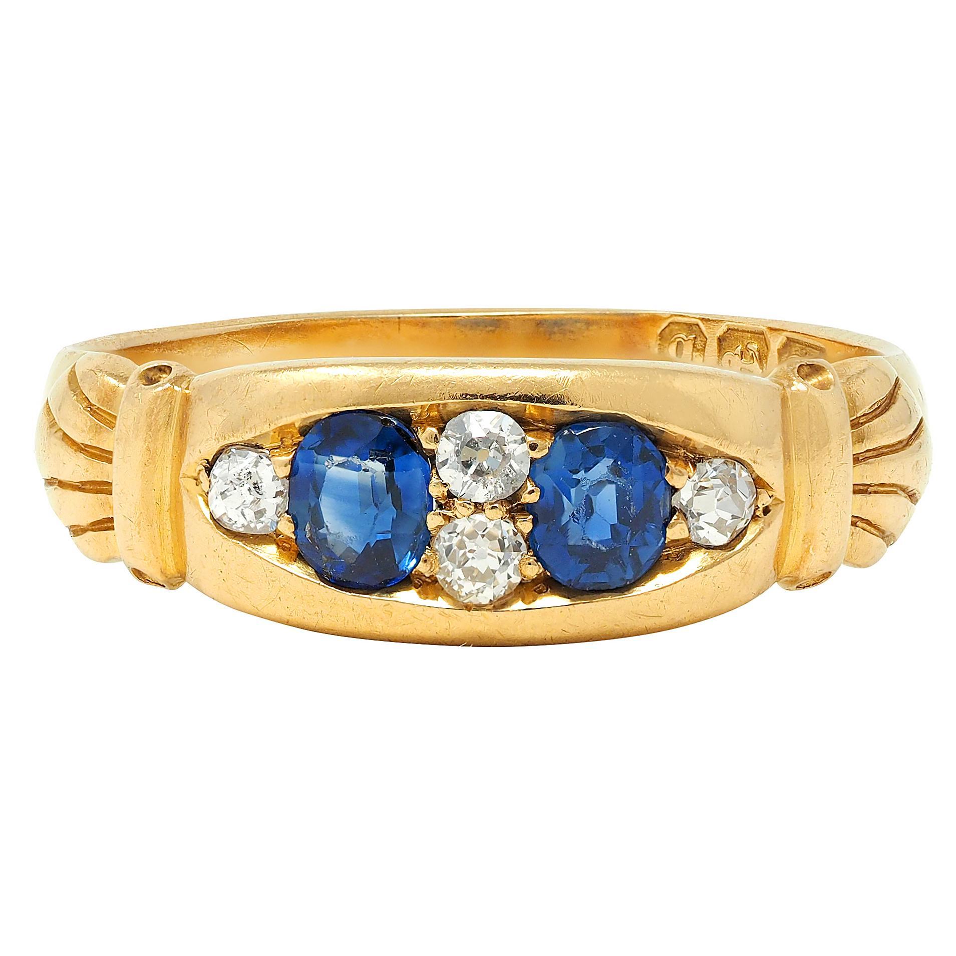 Bague marquise ancienne Art déco 1919 en or jaune 18 carats avec saphirs et diamants en vente