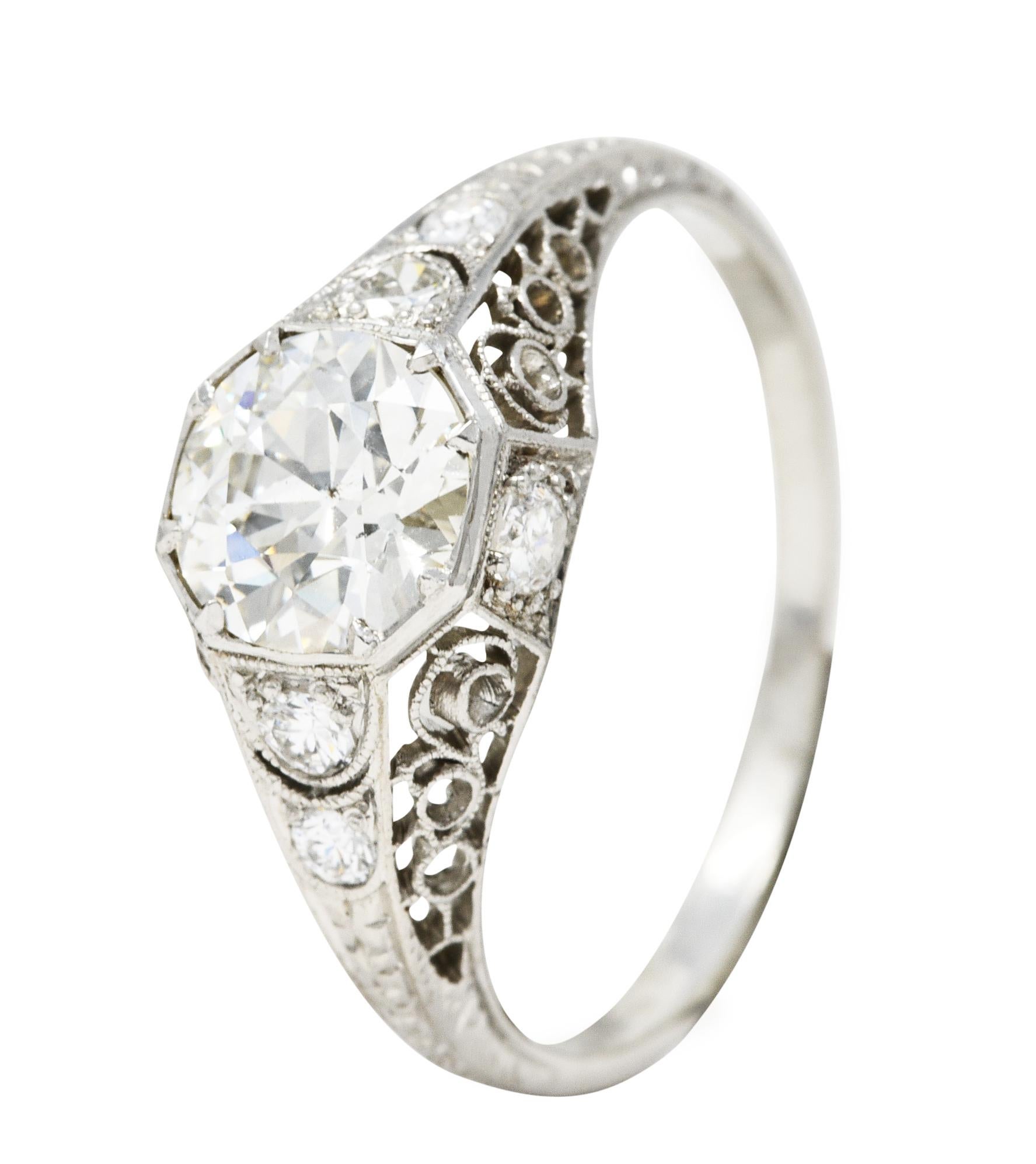 Early Art Deco 1.92 Carats Diamond Platinum Scrolled Filigree Engagement Ring For Sale 2