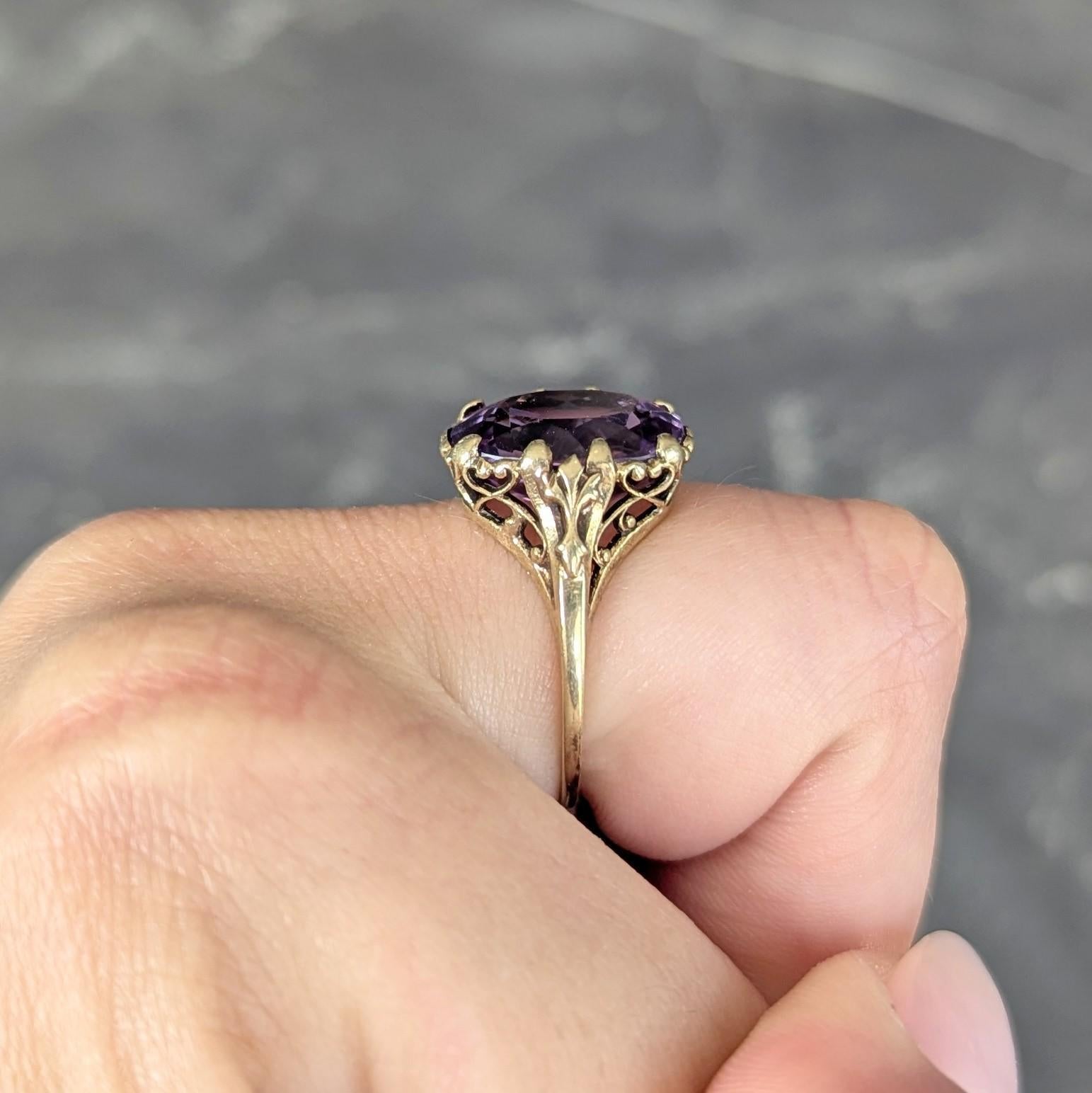 Early Art Deco 4.85 CTW Amethyst 14K Yellow Gold Heart Filigree Cocktail Ring For Sale 4