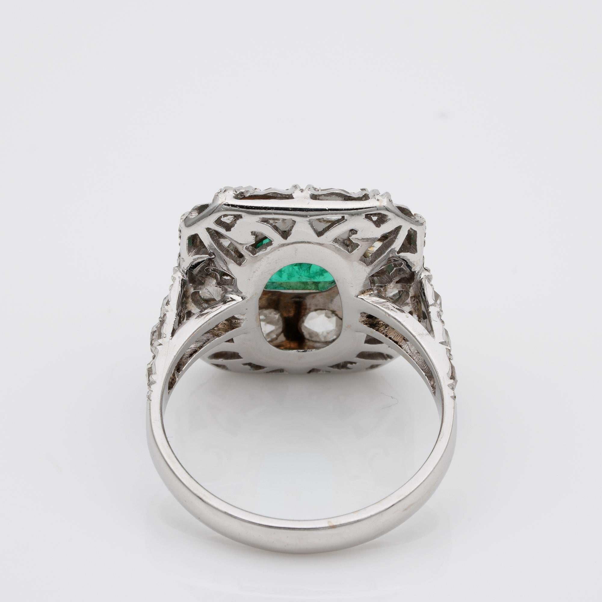 Early Art Deco Colombian Emerald and Rose Cut Diamond Ring For Sale 4