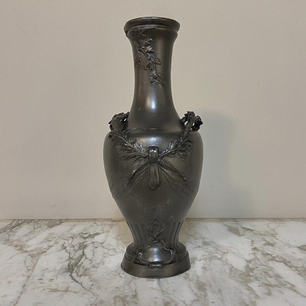 Early Art Deco Period Pewter Vase In Good Condition For Sale In Dallas, TX