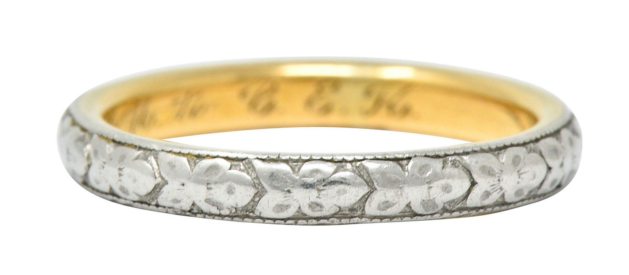 Early Art Deco Platinum-Topped 18 Karat Two-Tone Gold Floral Band Ring In Excellent Condition In Philadelphia, PA