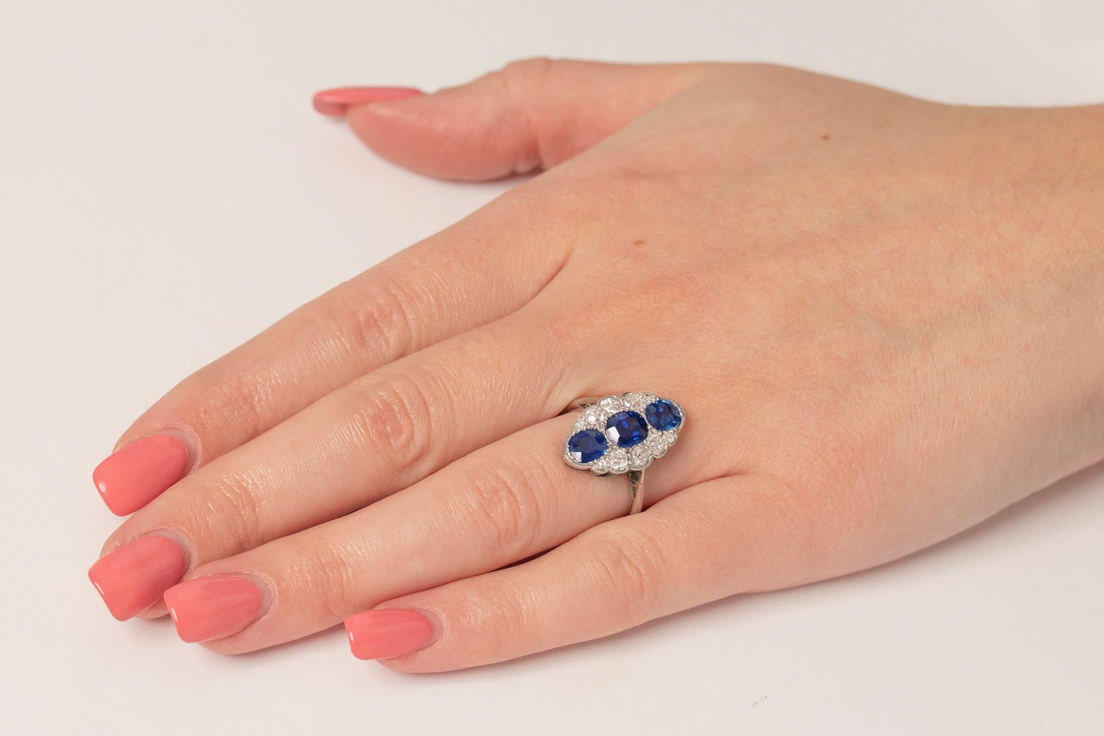 Early Art Deco Sapphire and Diamond Cluster Ring, circa 1920s 2