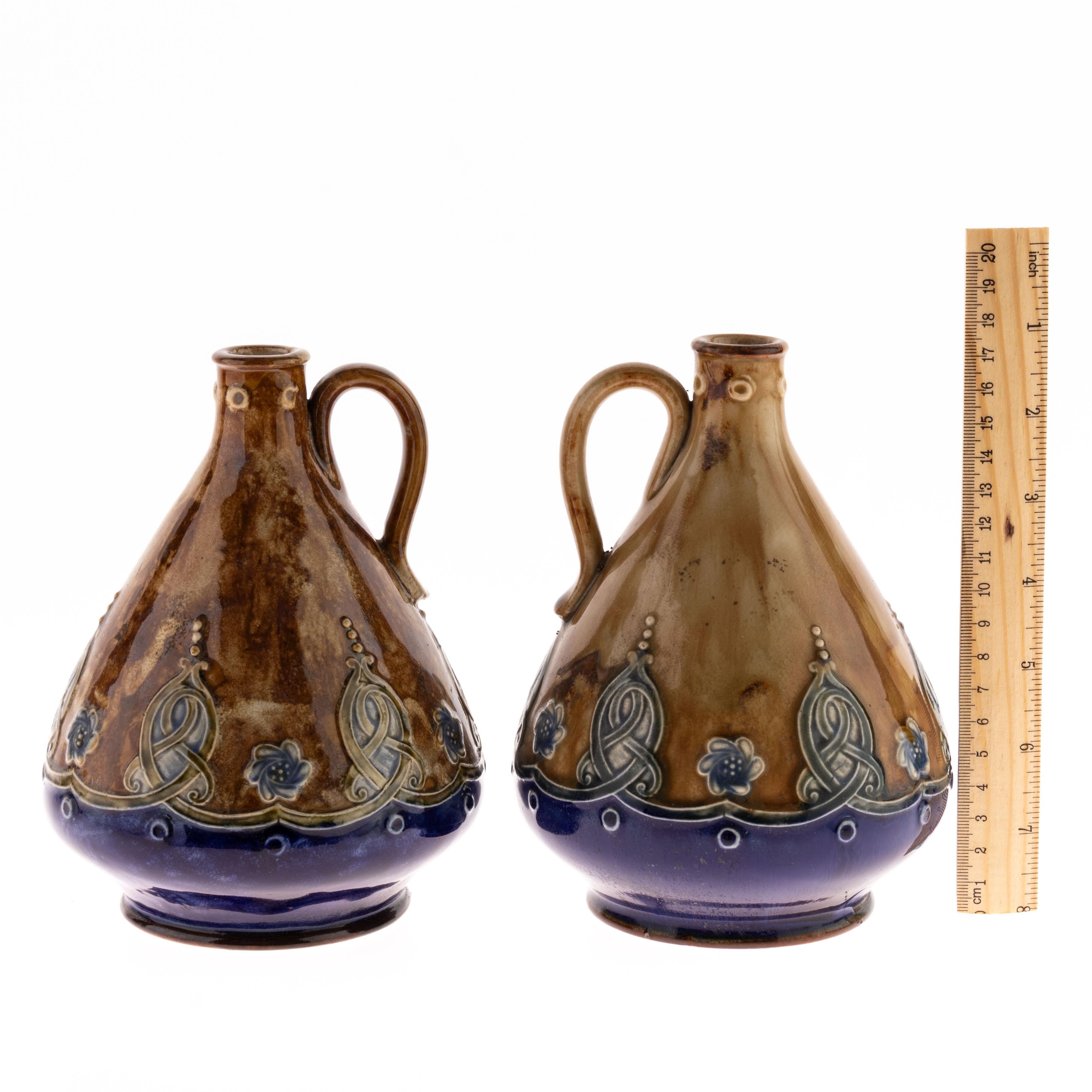 20ième siècle Flacon de whisky du début de l'Art nouveau Doulton Lambeth Stoneware en vente