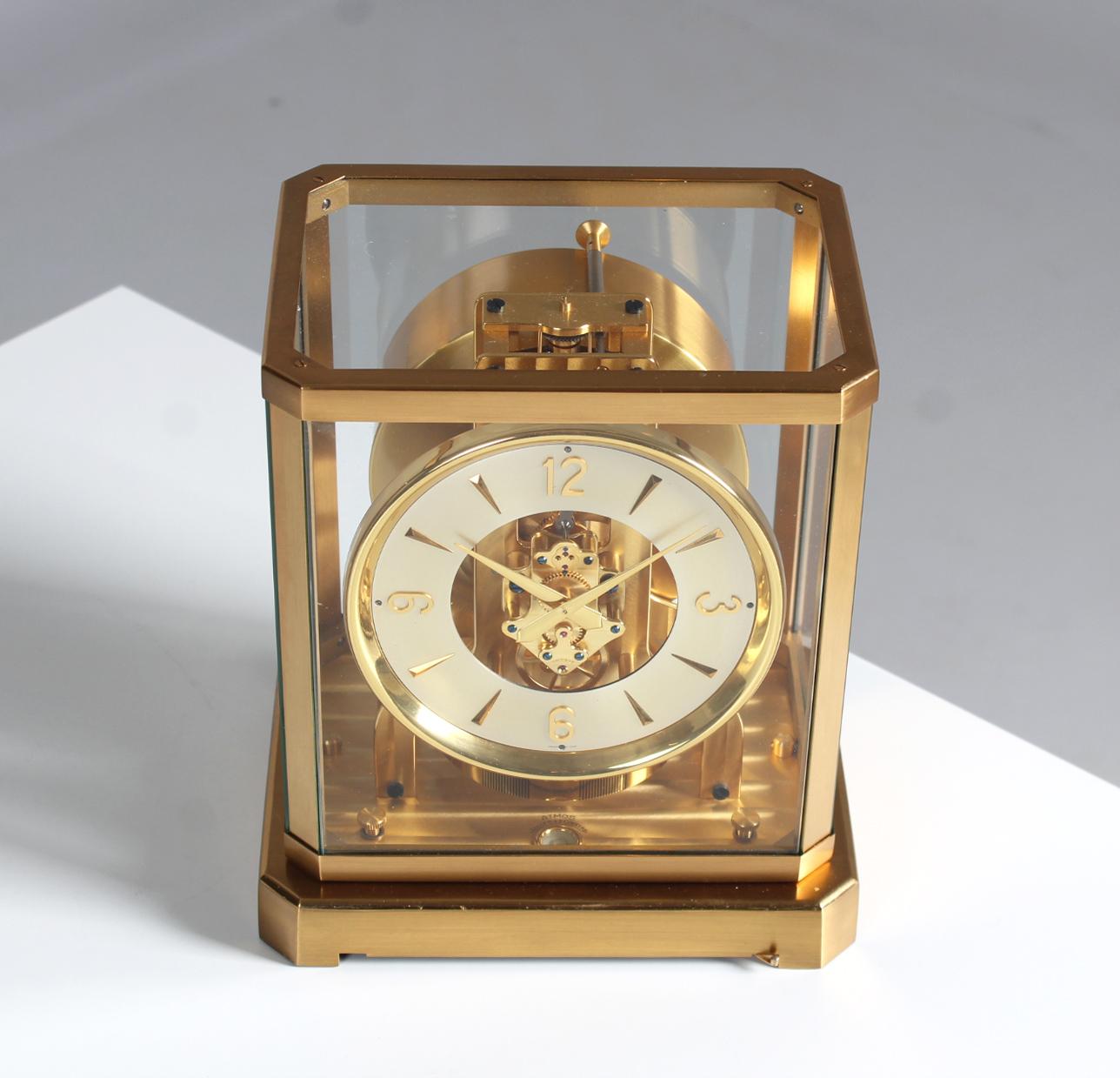 Early Atmos II by Jaeger Lecoultre, Manufactured, 1949 4