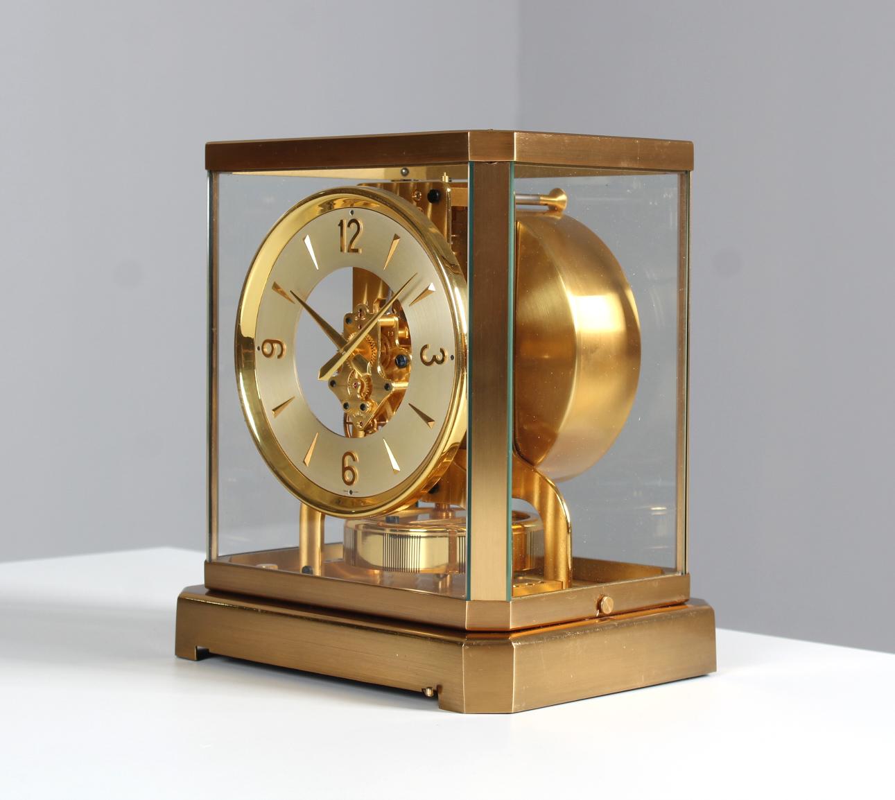 Early Atmos II by Jaeger Lecoultre, Manufactured, 1949 6