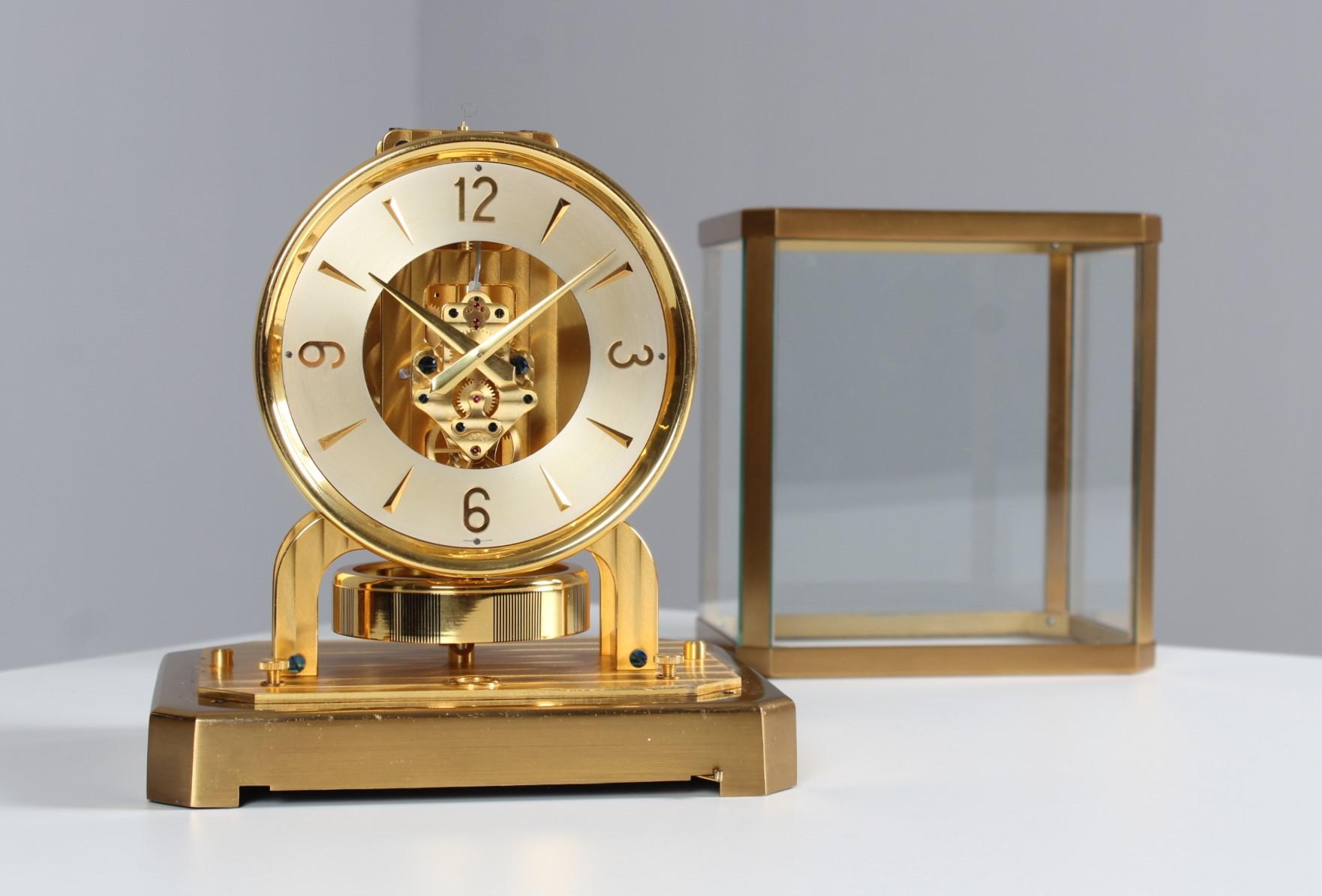 Early Atmos II by Jaeger Lecoultre, Manufactured, 1949 In Good Condition In Greven, DE