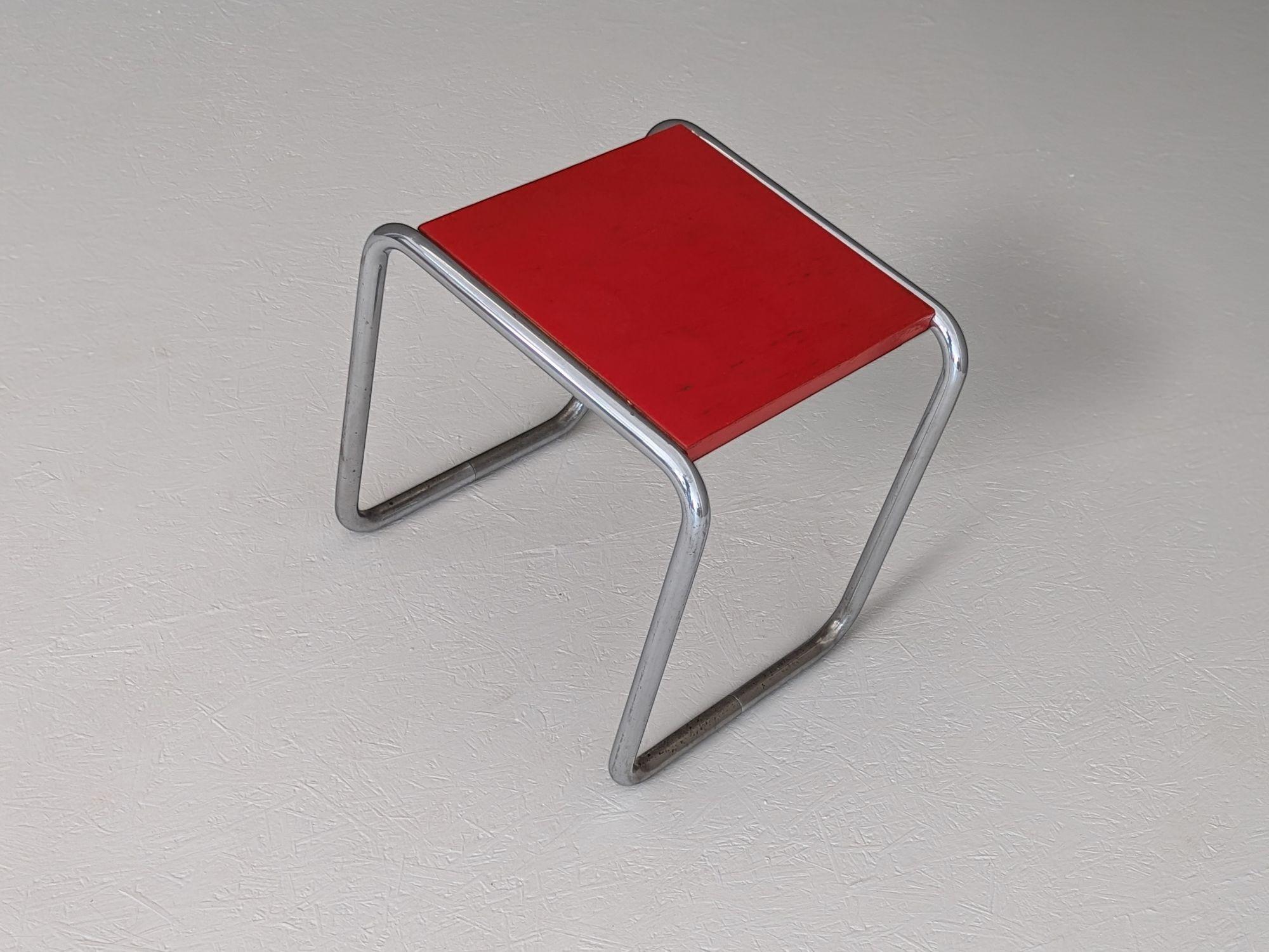 Milieu du XXe siècle Tabouret Bauhaus début B 9/s par Marcel Breuer, années 1930 en vente