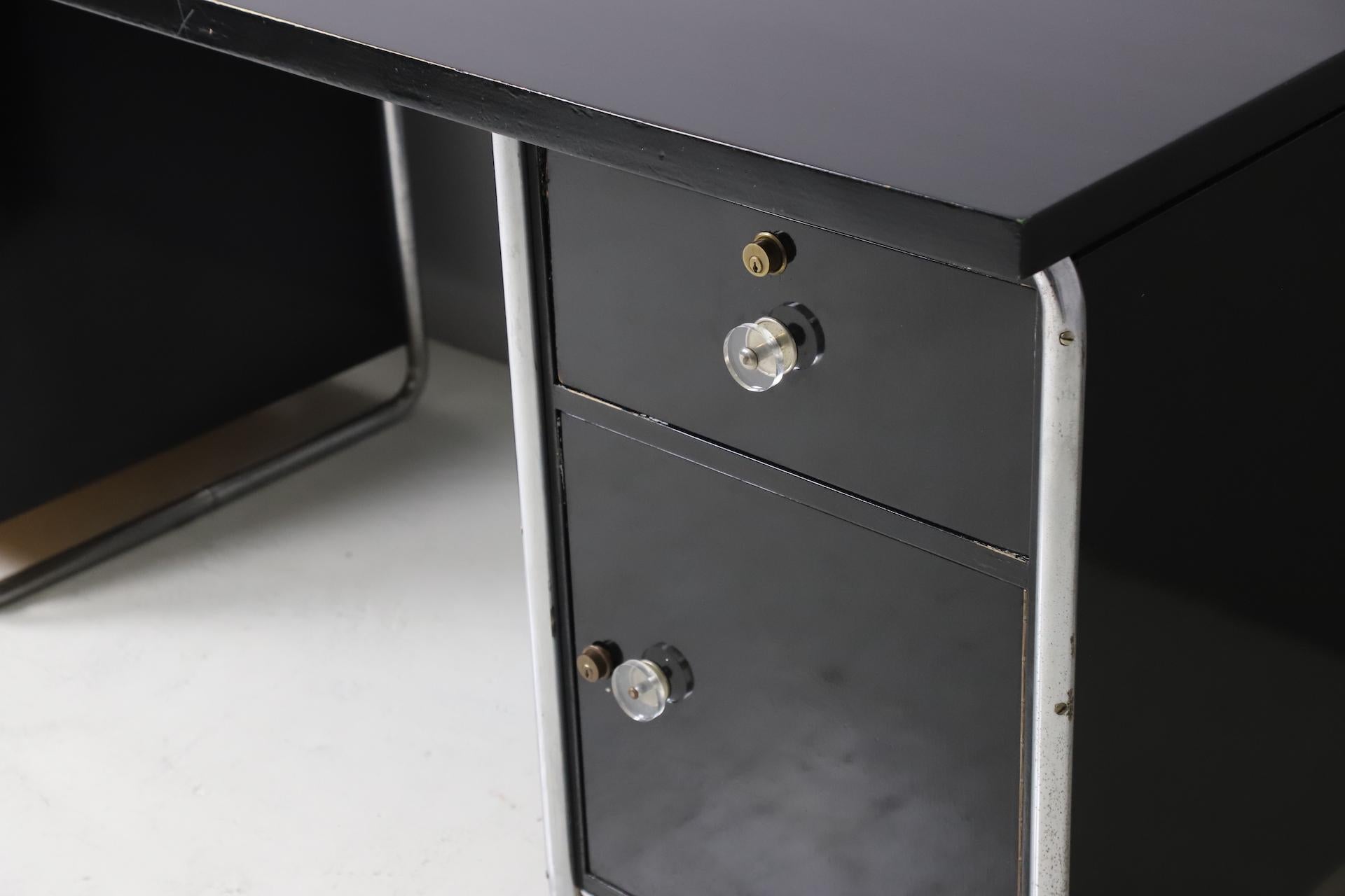 Austrian Early 'B287' Bauhaus writing desk by Bruno Weil for Thonet, ca. 1932