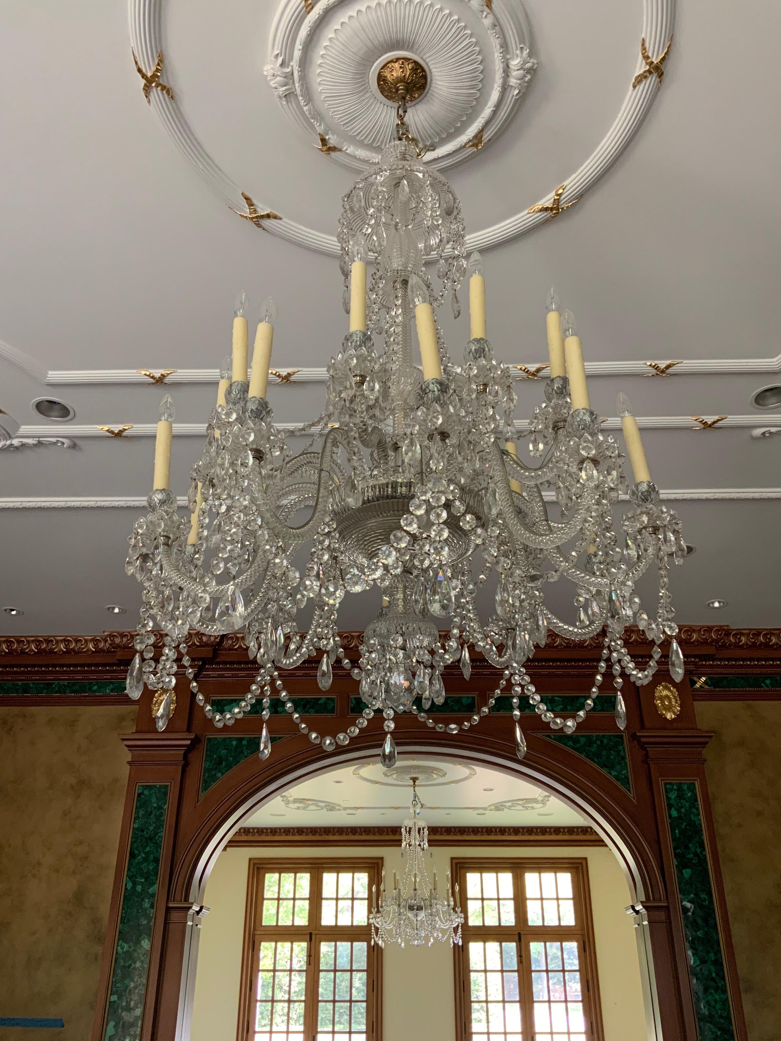 Lustre ancien en cristal de Baccarat de France en vente 5