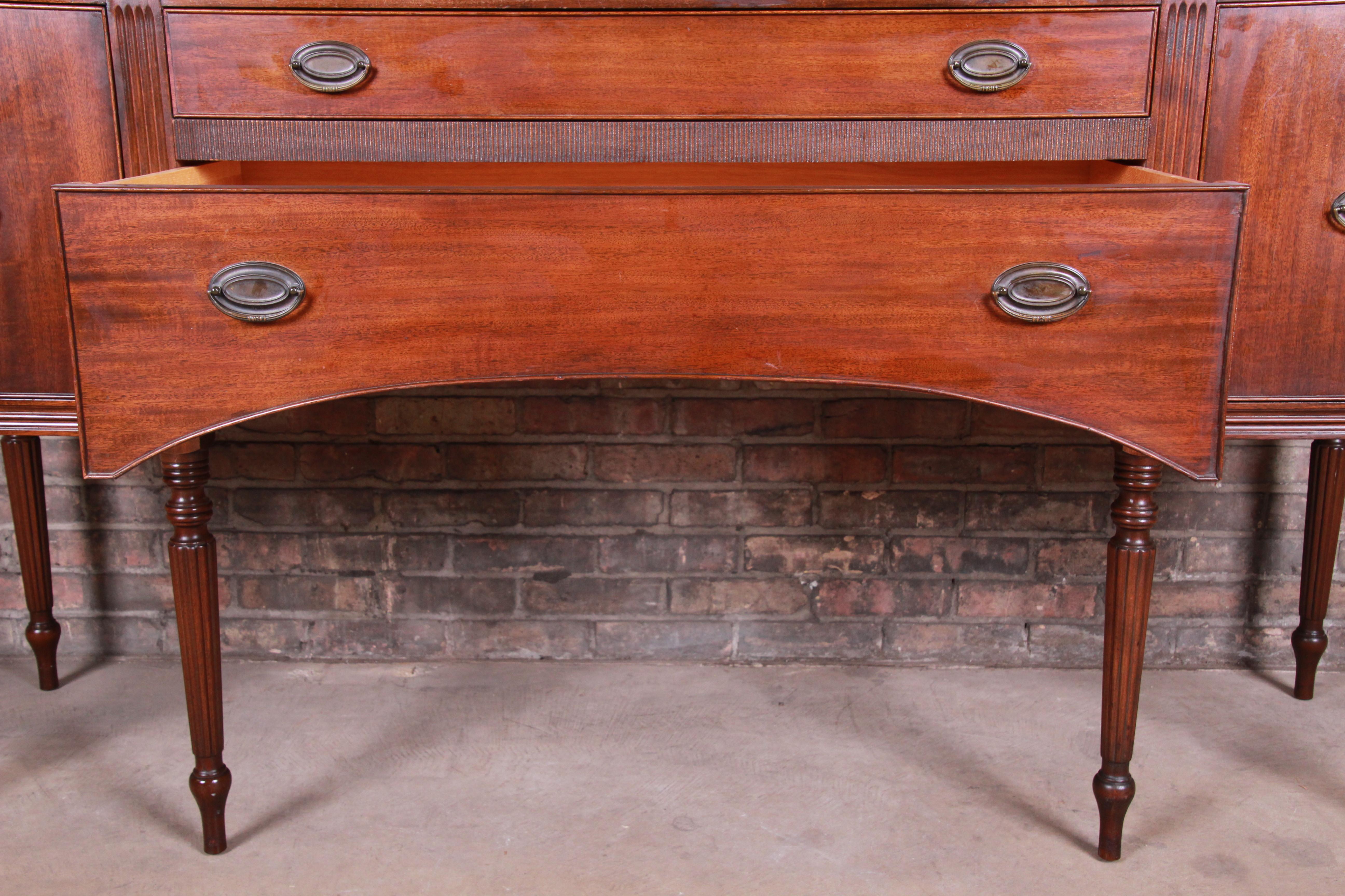 Early Baker Furniture Mahogany Hepplewhite Sideboard Buffet, Newly Refinished For Sale 3