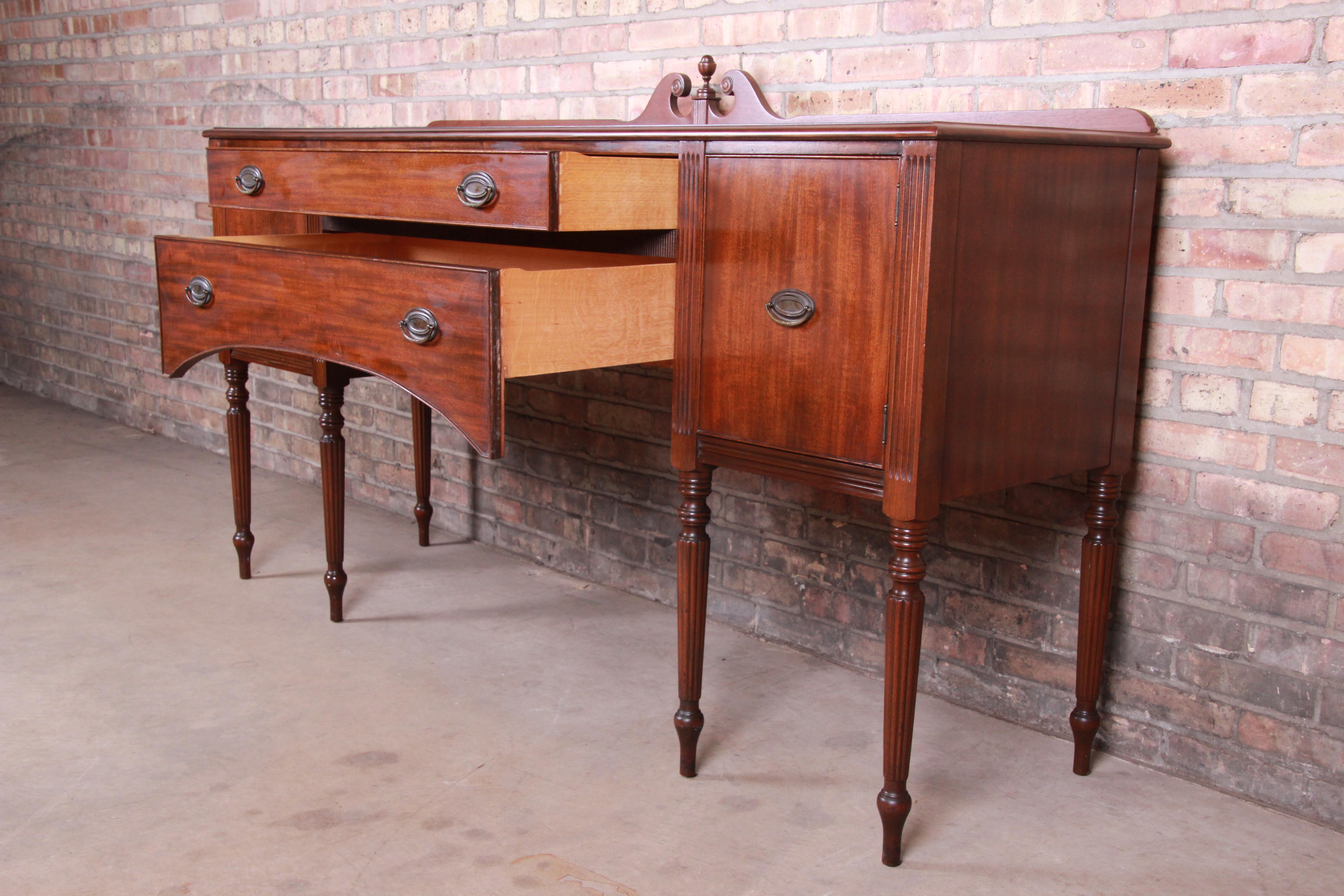 Early Baker Furniture Mahogany Hepplewhite Sideboard Buffet, Newly Refinished For Sale 4