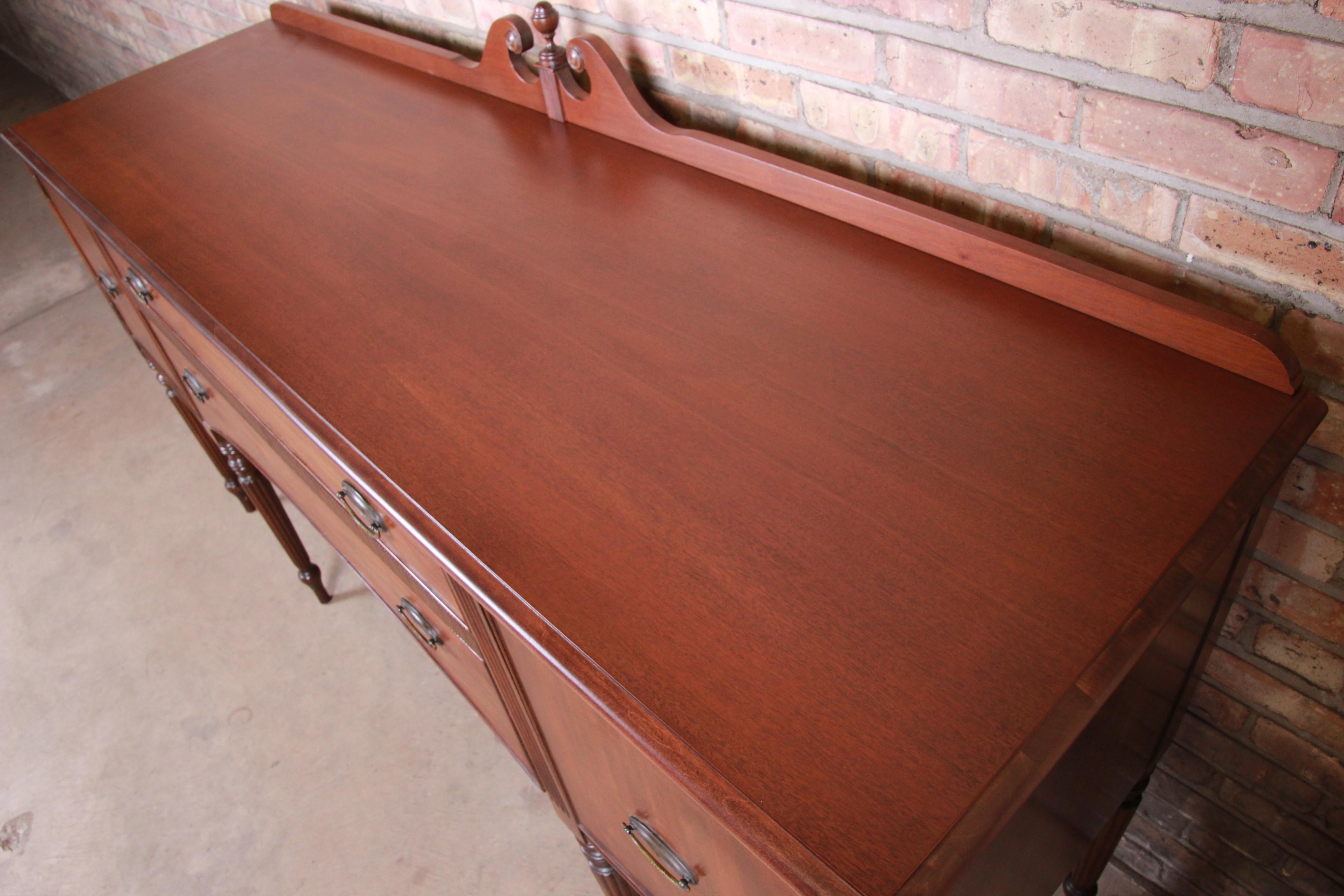 Early Baker Furniture Mahogany Hepplewhite Sideboard Buffet, Newly Refinished For Sale 9