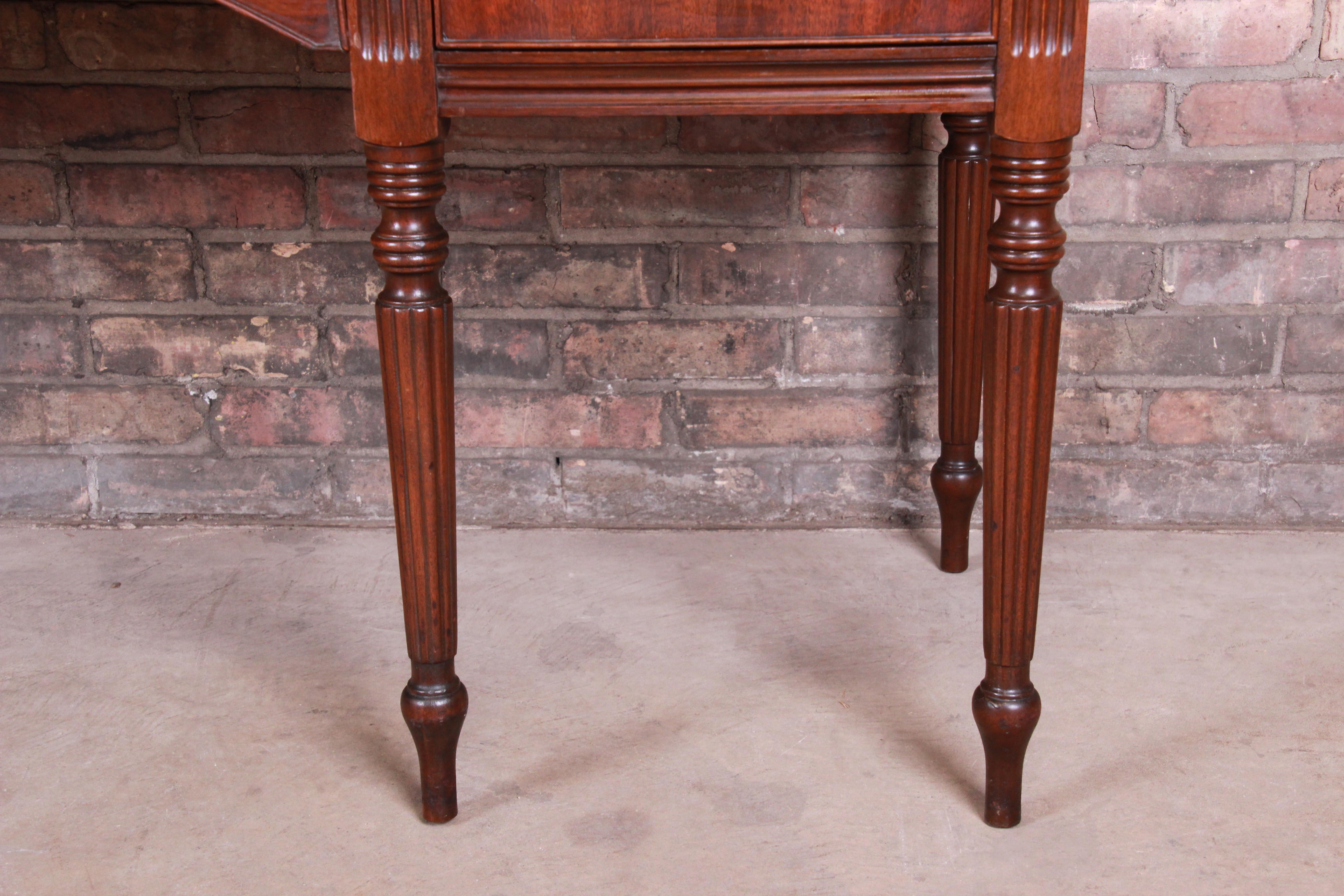 Early Baker Furniture Mahogany Hepplewhite Sideboard Buffet, Newly Refinished For Sale 10