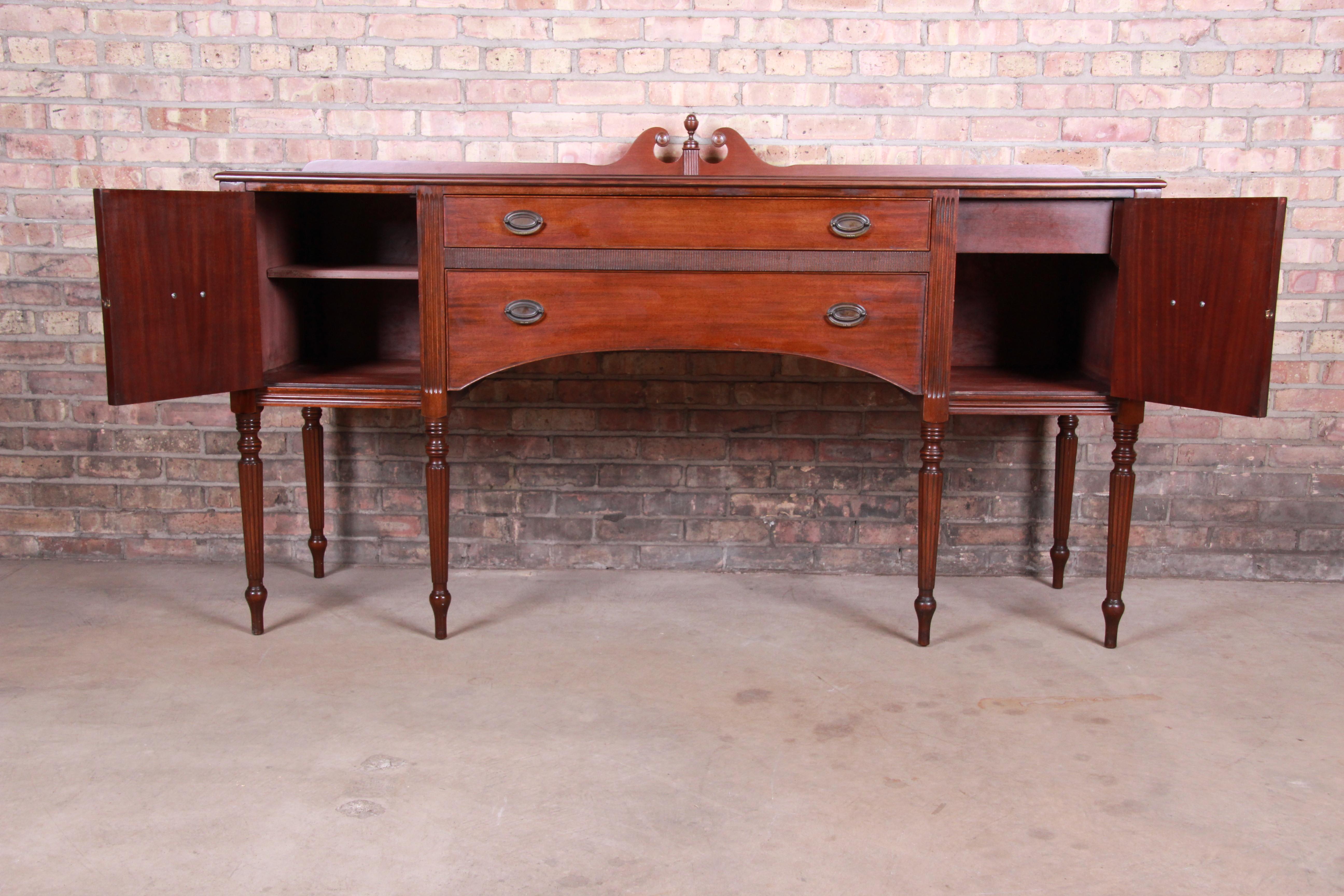20th Century Early Baker Furniture Mahogany Hepplewhite Sideboard Buffet, Newly Refinished For Sale