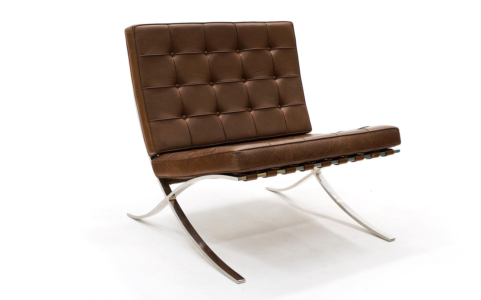 brown leather barcelona chair