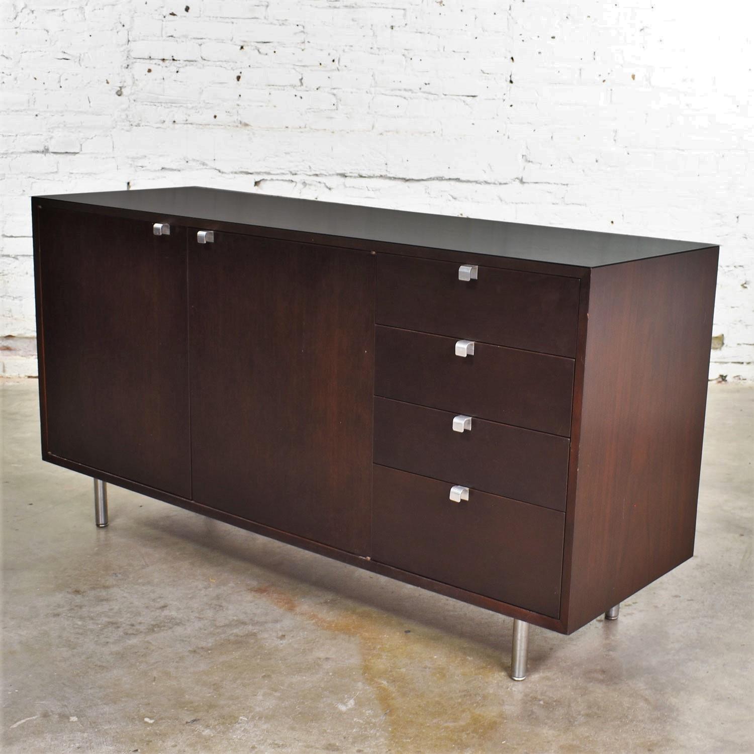 Early Basic Cabinet Series Walnut Sideboard Credenza by George Nelson for Herman In Good Condition In Topeka, KS