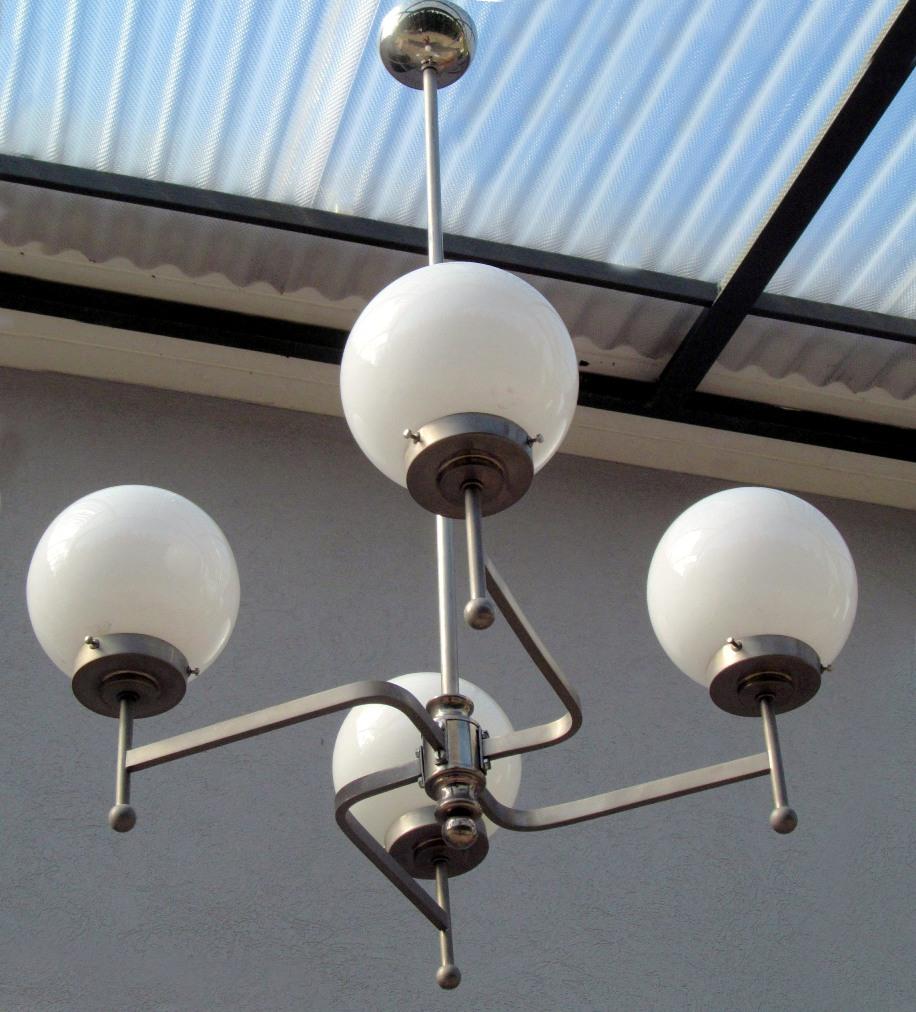 Early Bauhaus Four Opaline Sphere Lights Manji Shaped Chandelier, Germany, 1920s In Good Condition For Sale In BUDAPEST, HU