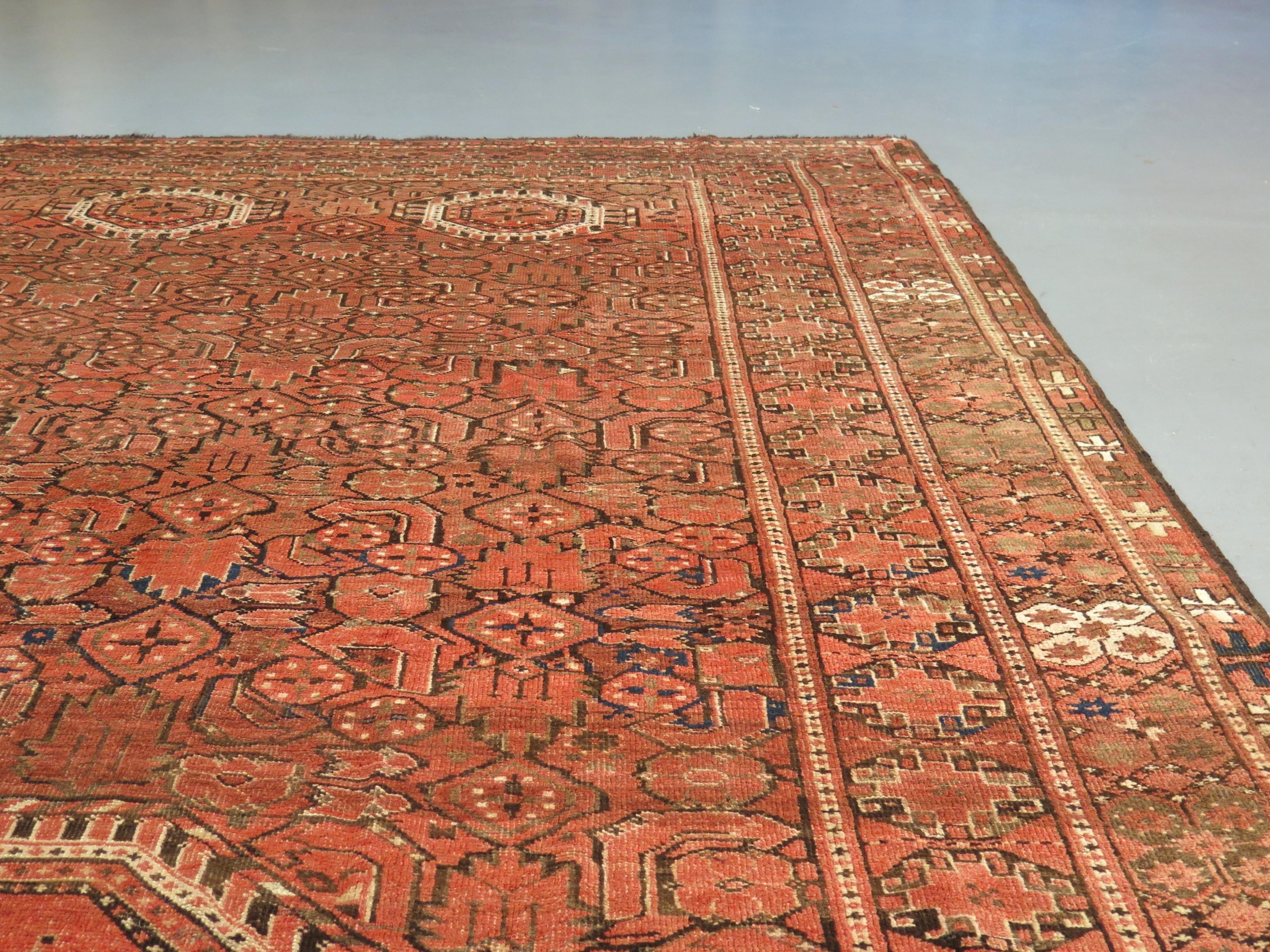 Früher langer Beshir-Teppich, um 1880 (Turkmenisch) im Angebot