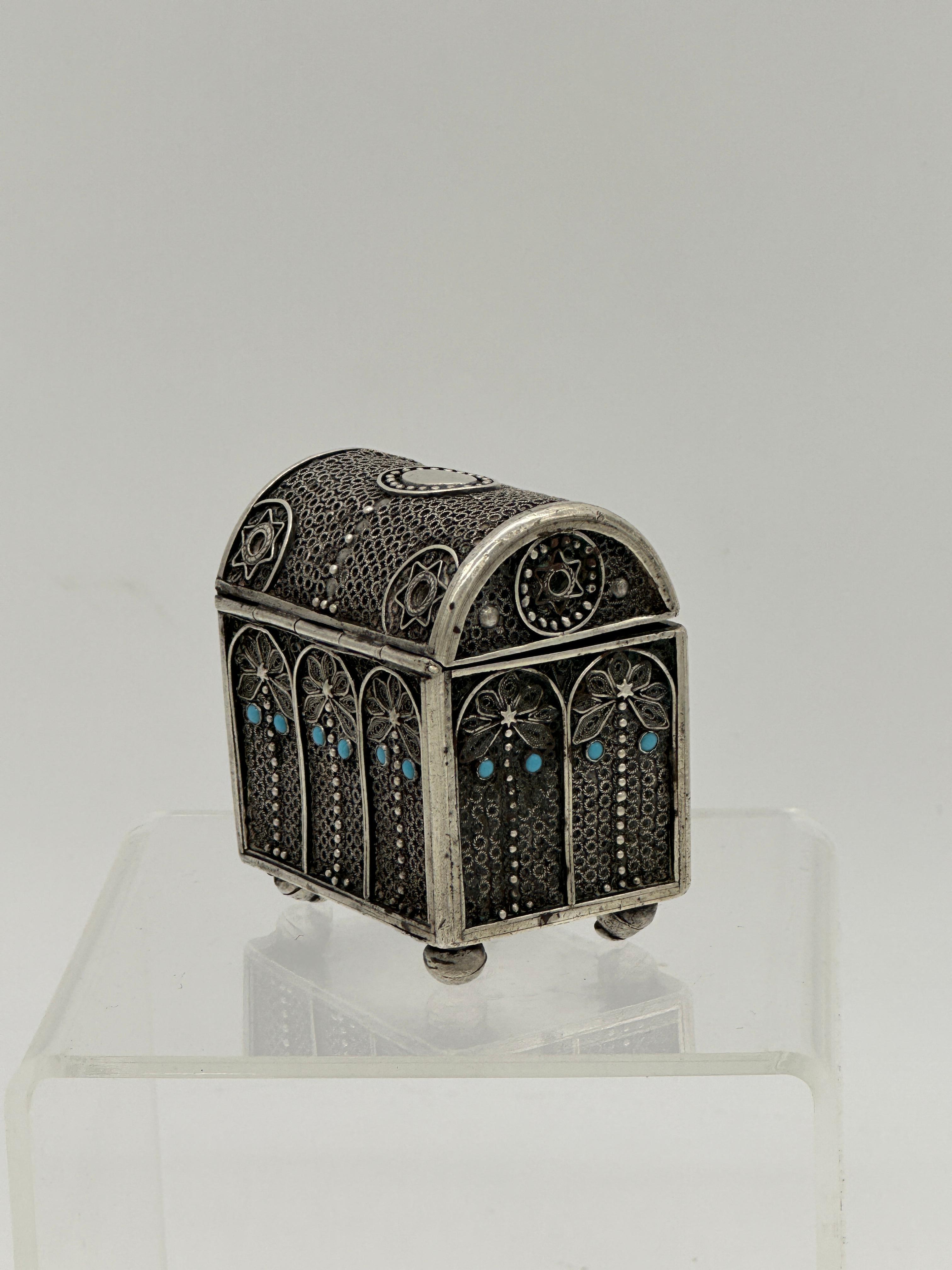 Early 20th Century Early Bezalel Jerusalem Solid Silver Filigree Jewish Spice Container Havdalah For Sale
