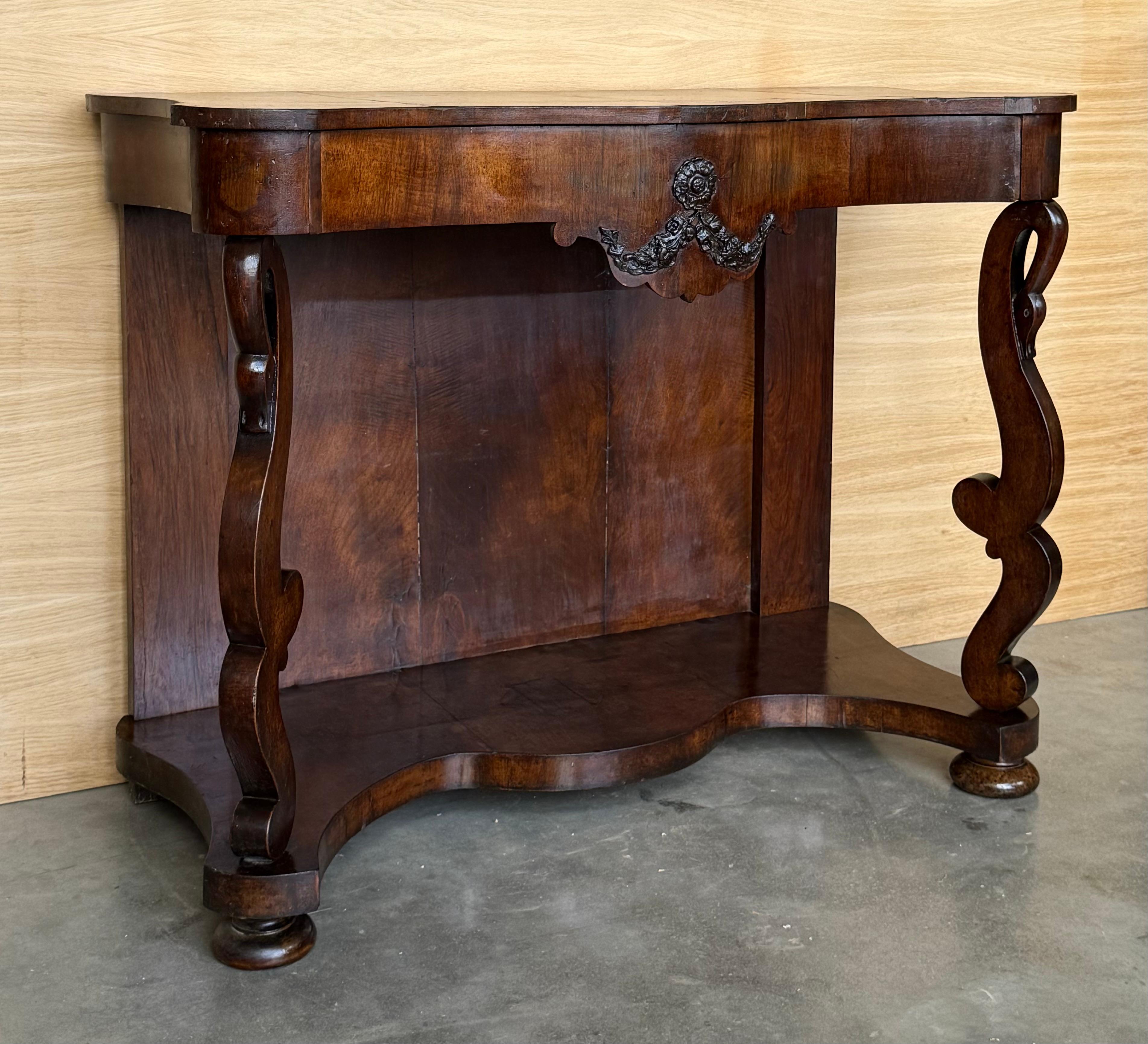 19th Century Early Biedermeier Period Walnut Console Table with Drawer, Austria, circa 1830 For Sale