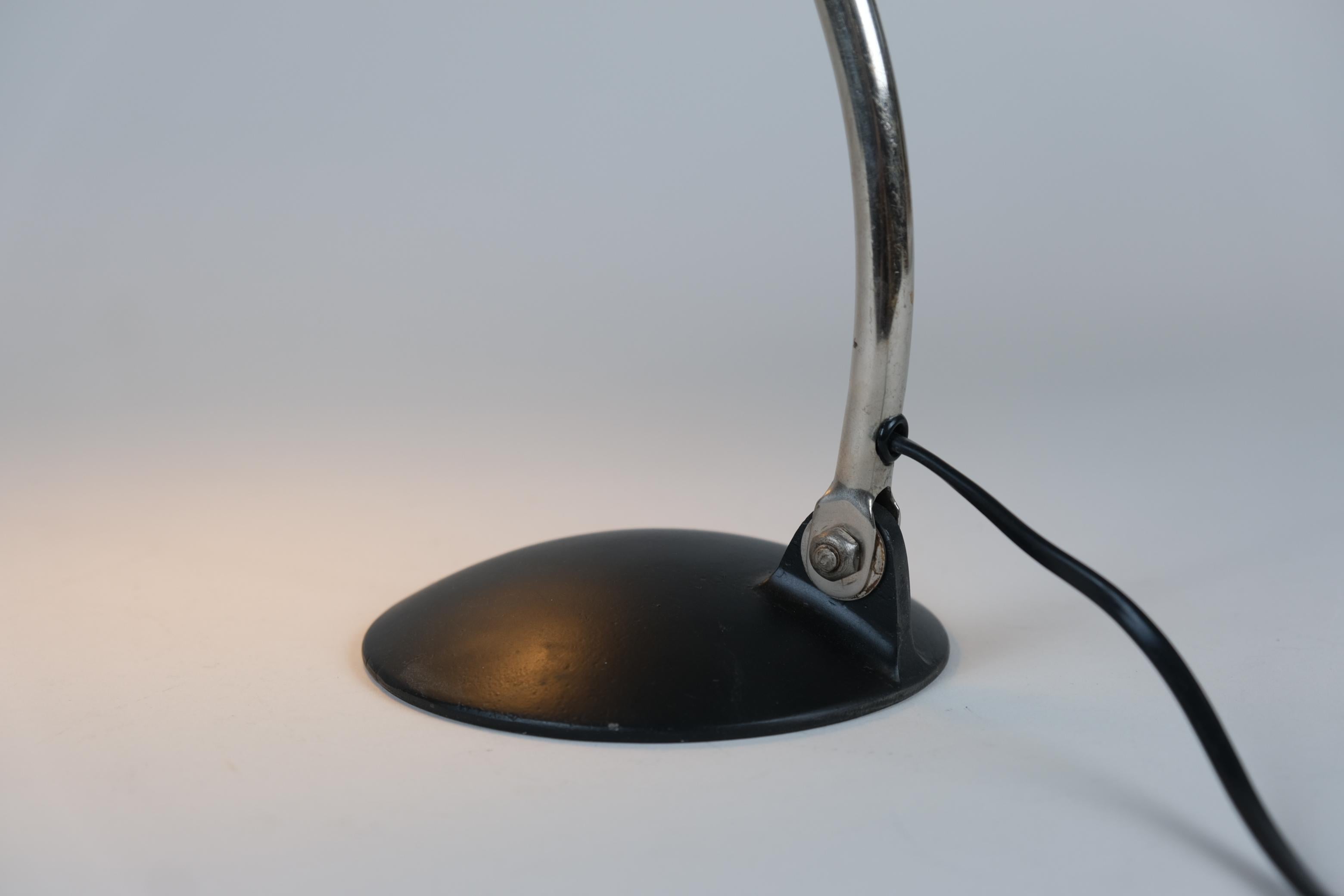 Lampe à poser Paavo Tynell modèle 5306 en noir, Taito années 1930 en vente 4