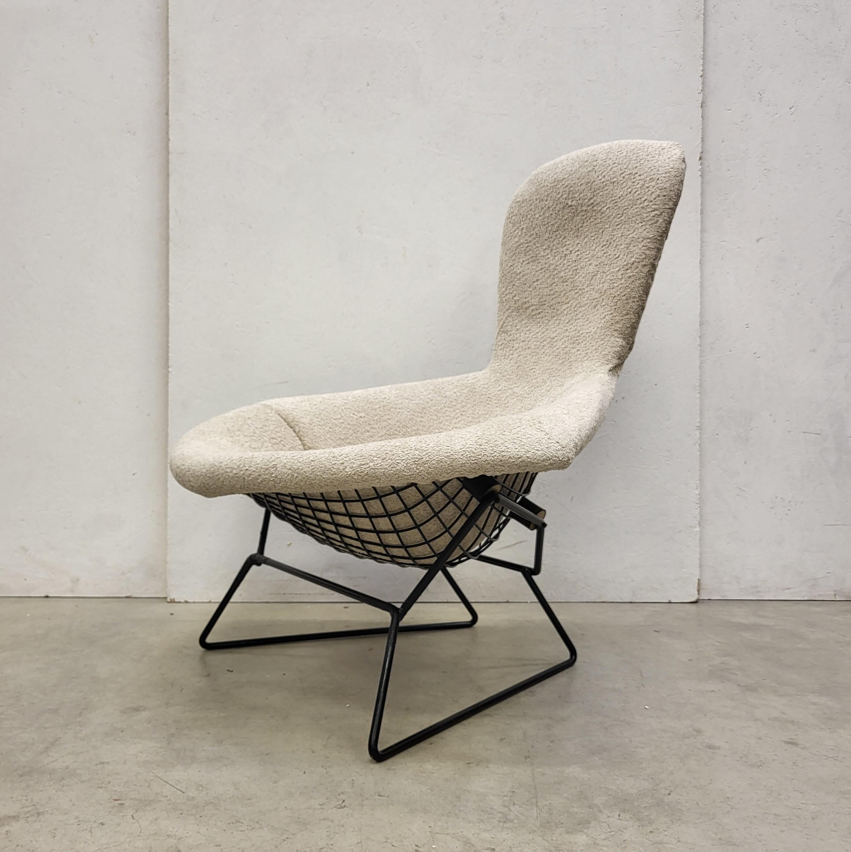American Early Bird Chair & Ottoman Bouclé by Harry Bertoia for Knoll, 1970s For Sale