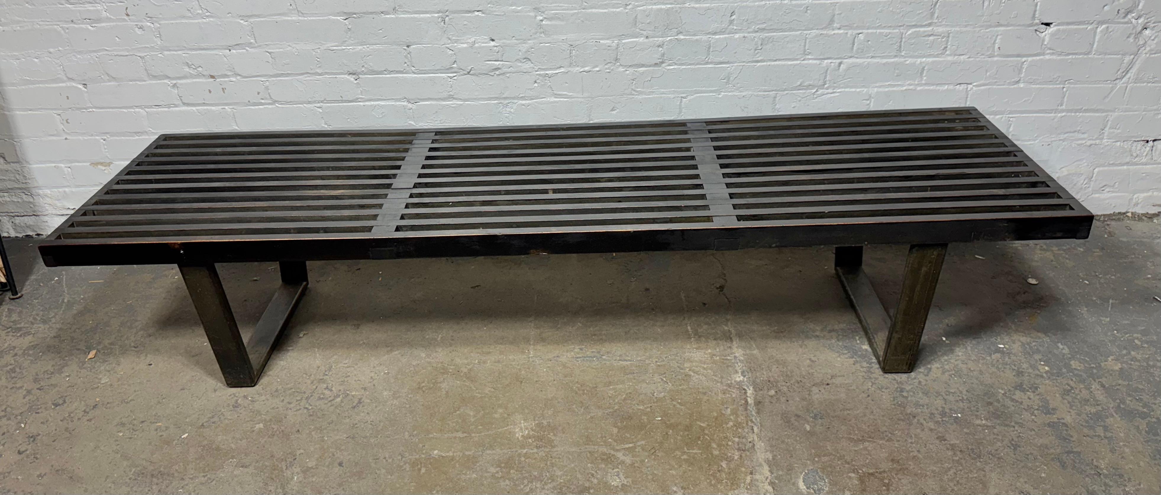 Banc à plateforme George Nelson / Herman Miller. pieds arrondis. en vente 9