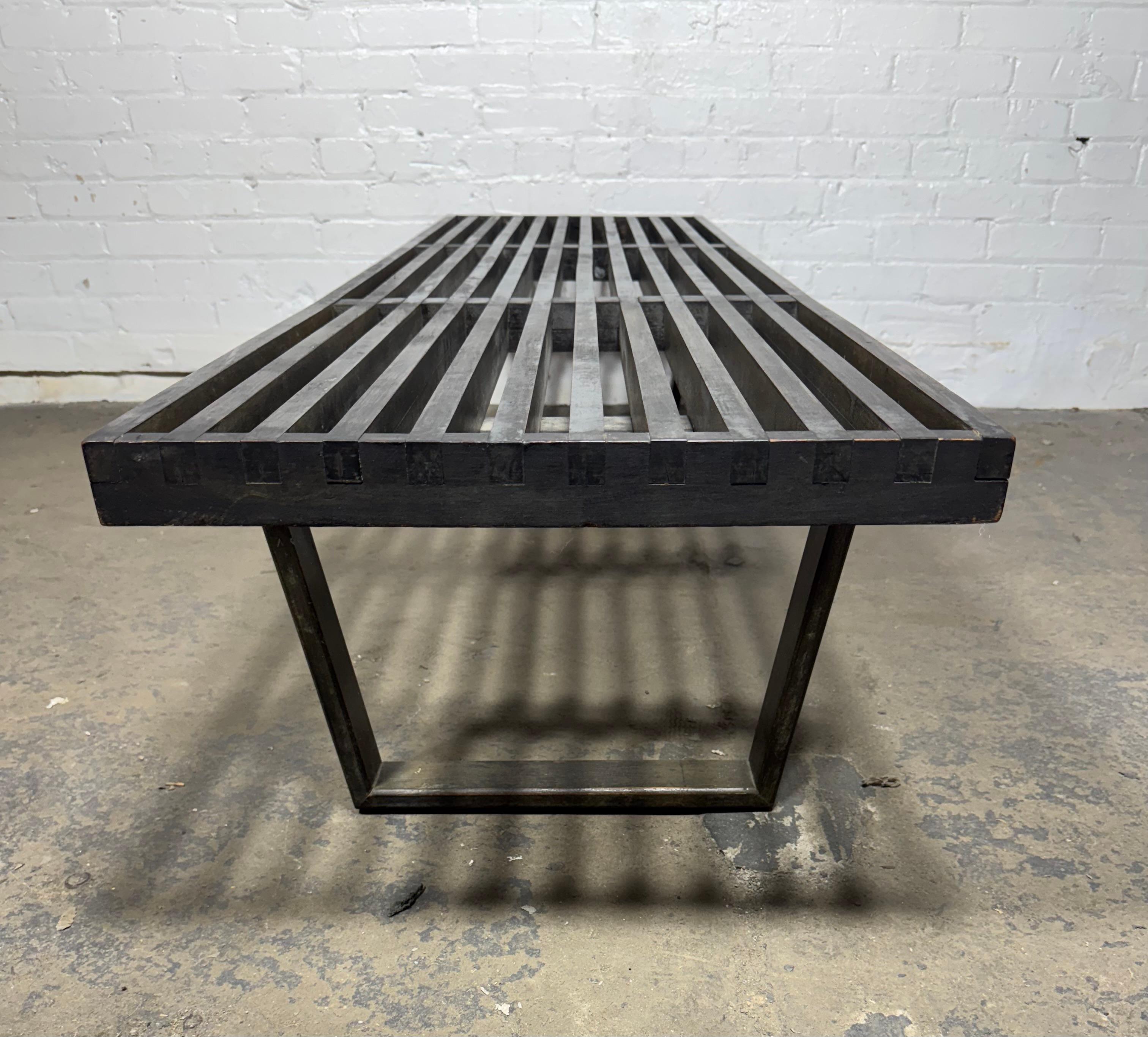 Banc à plateforme George Nelson / Herman Miller. pieds arrondis. en vente 1